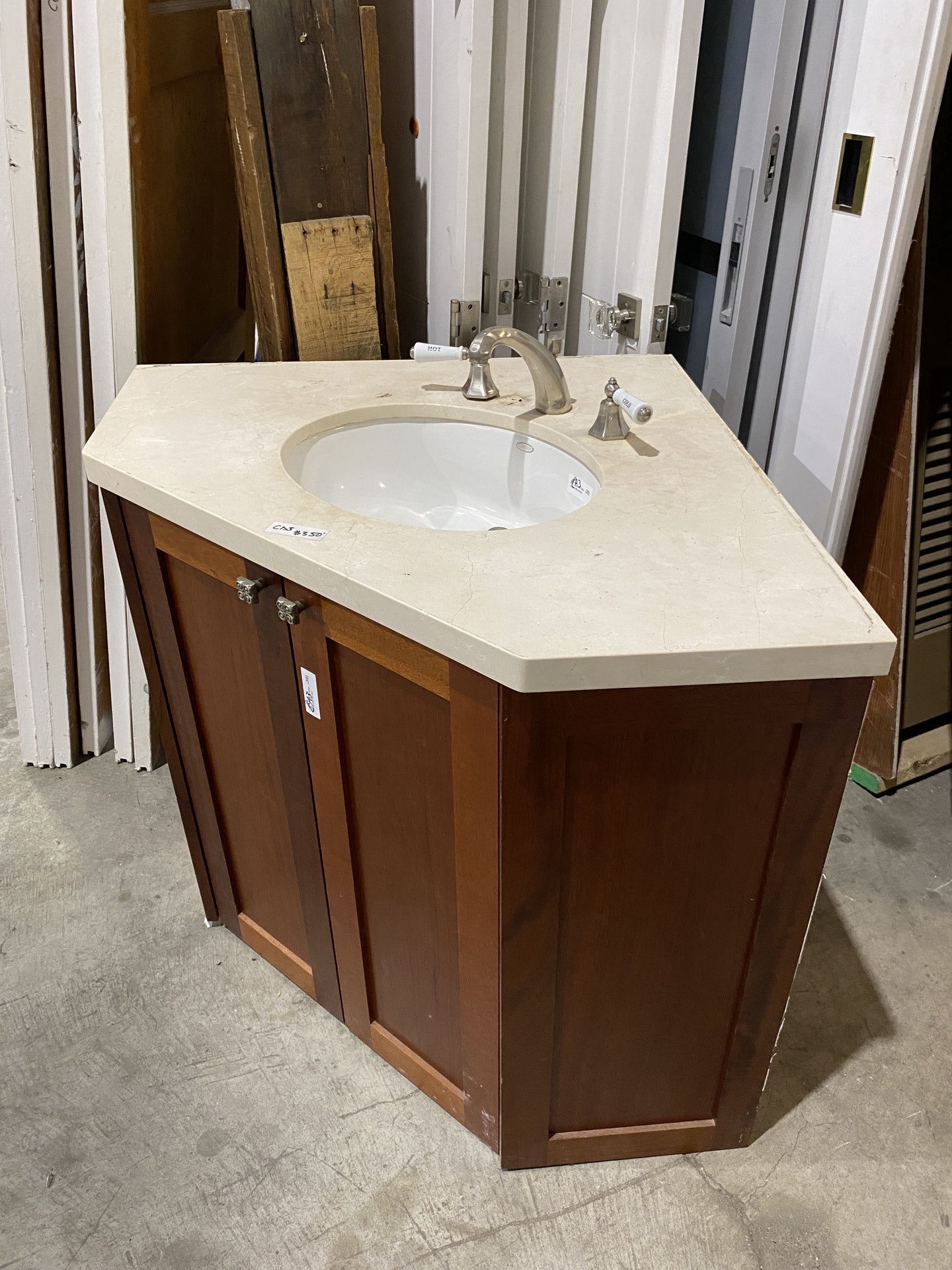 Corner Vanity CA3