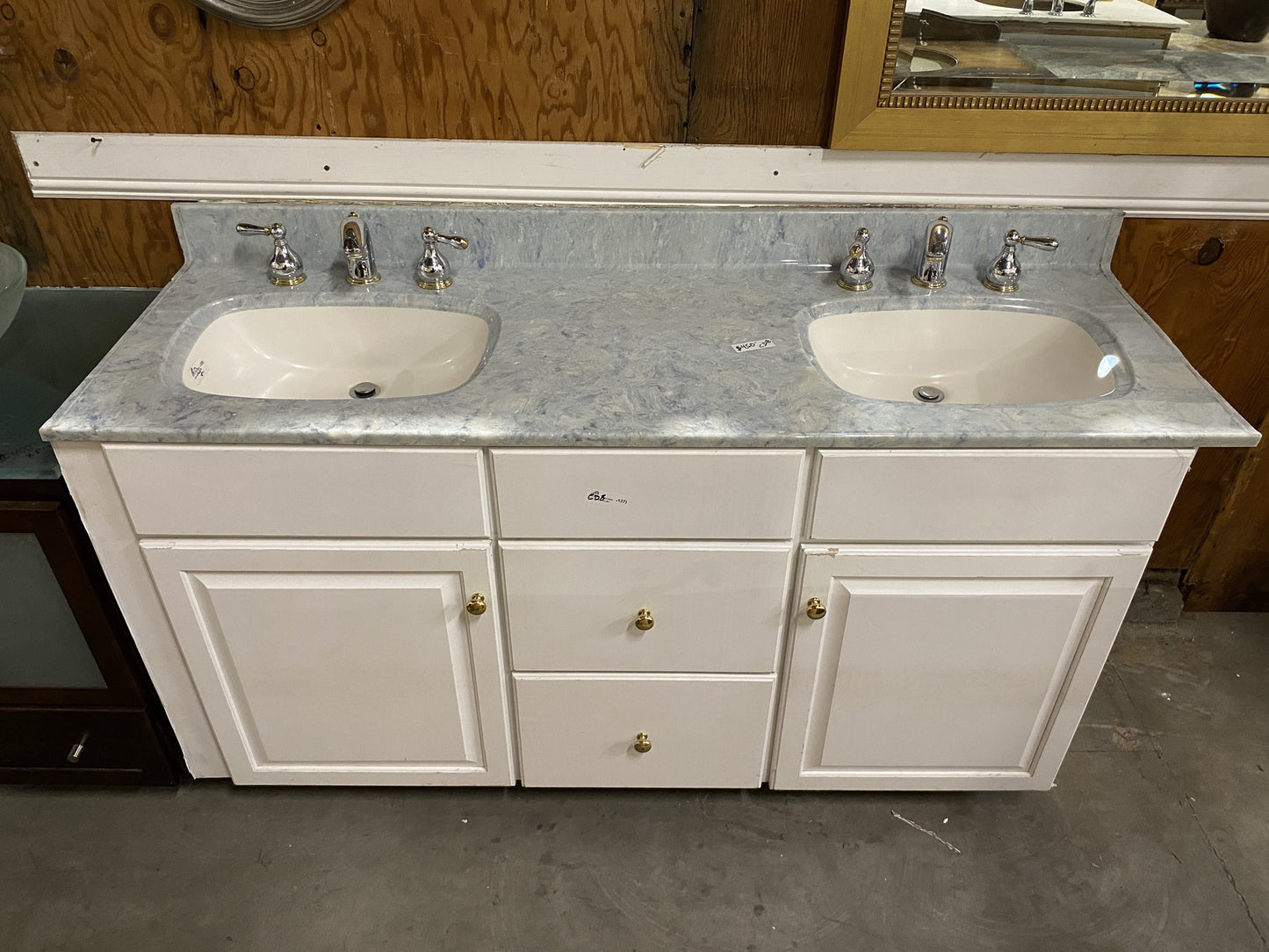 Vanity Blue Stone Countertop CD8