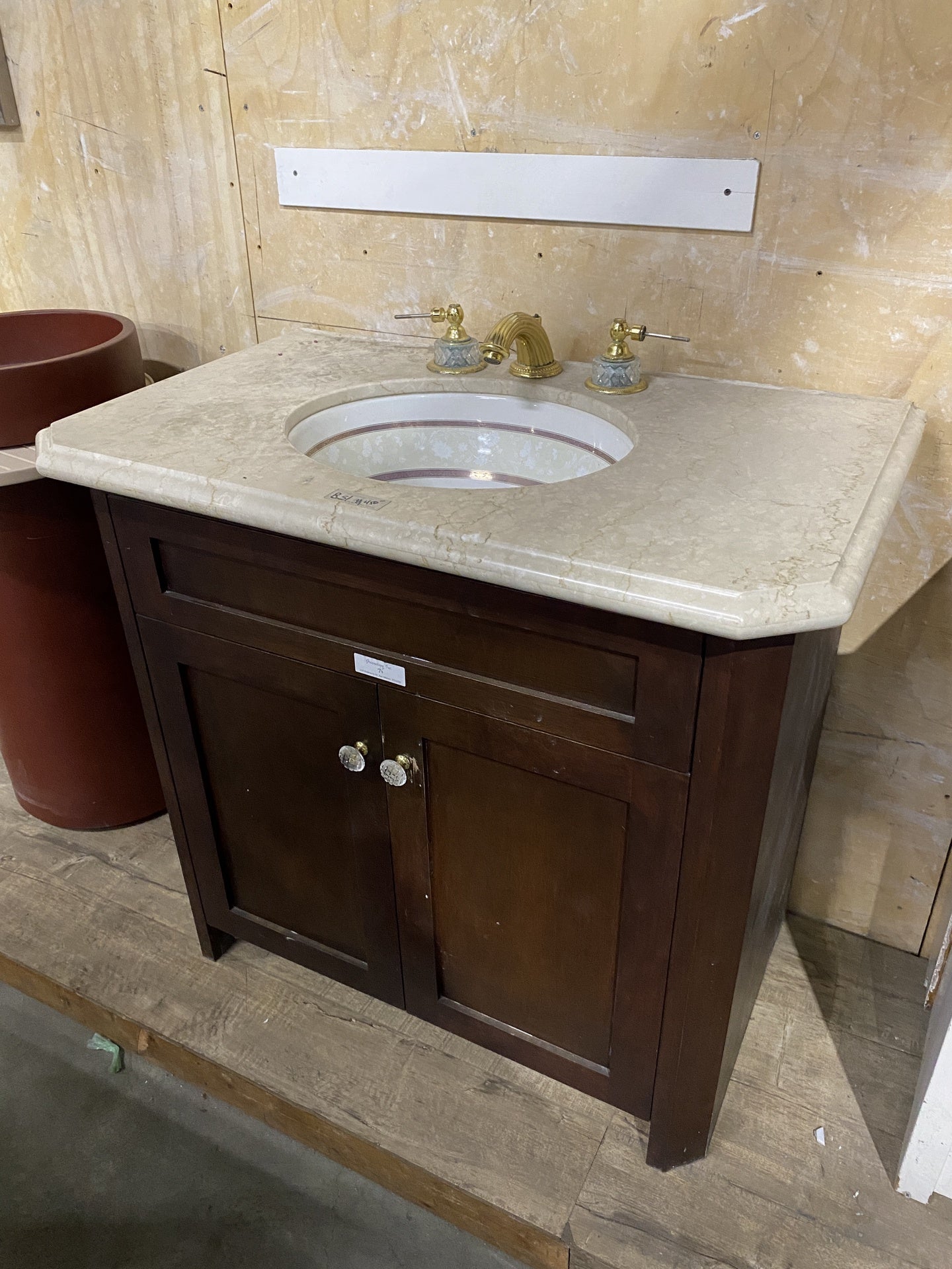 Vintage Vanity Stone Countertop BS1