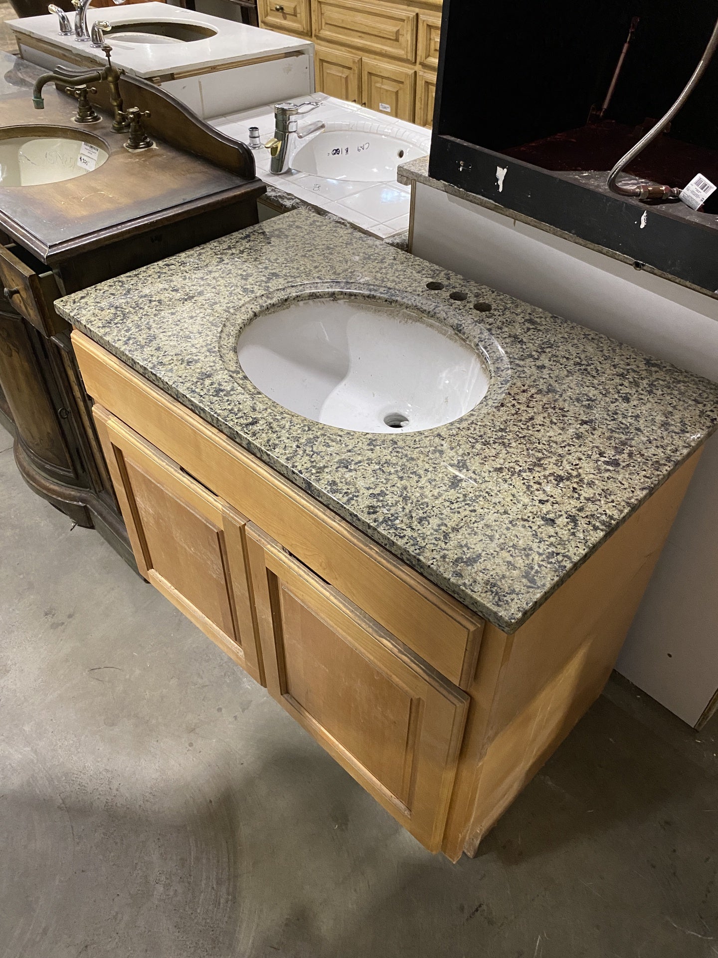 Vanity Natural Stone Countertop TRP