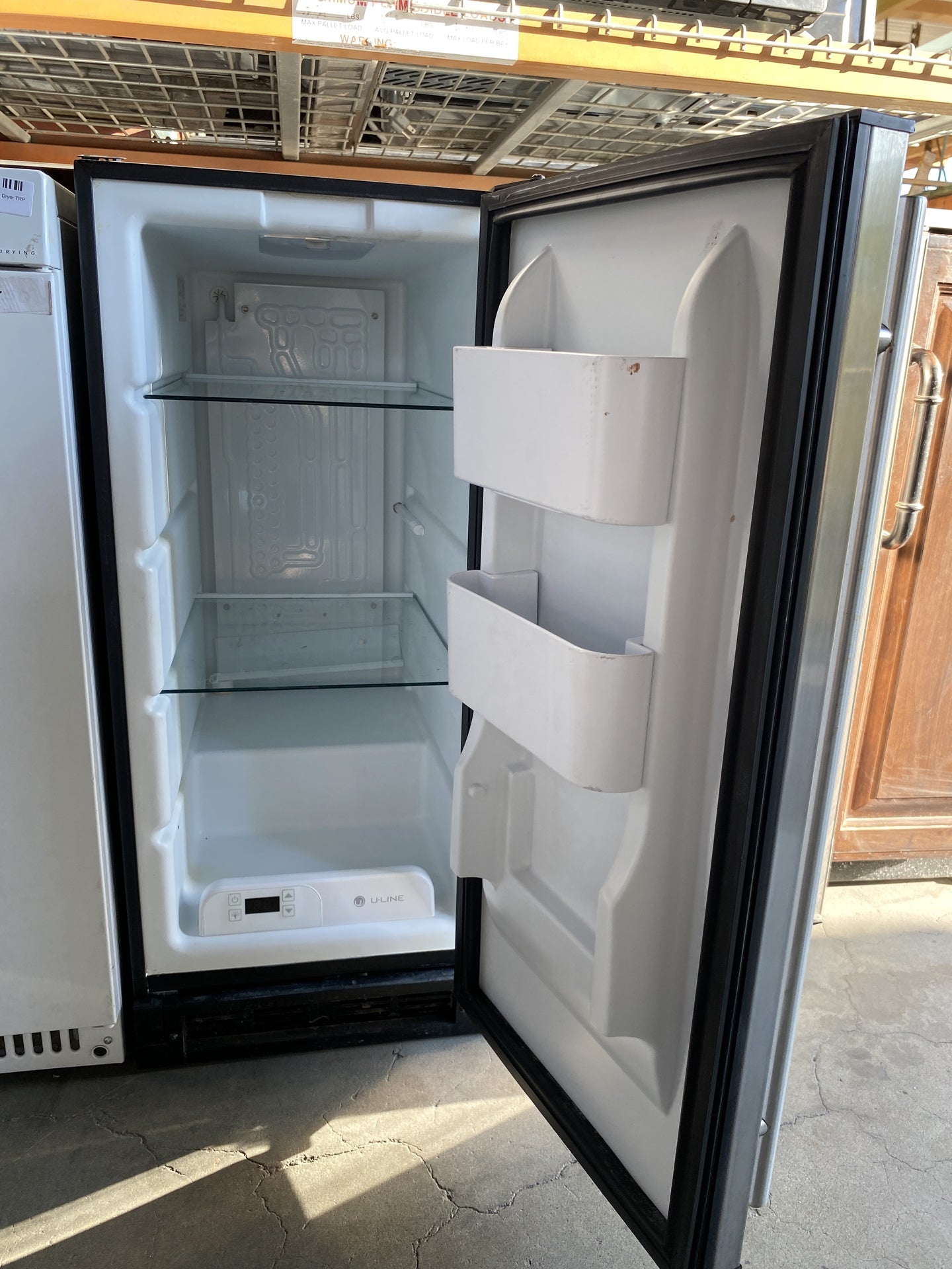 Uline Mini Refrigerator CD8