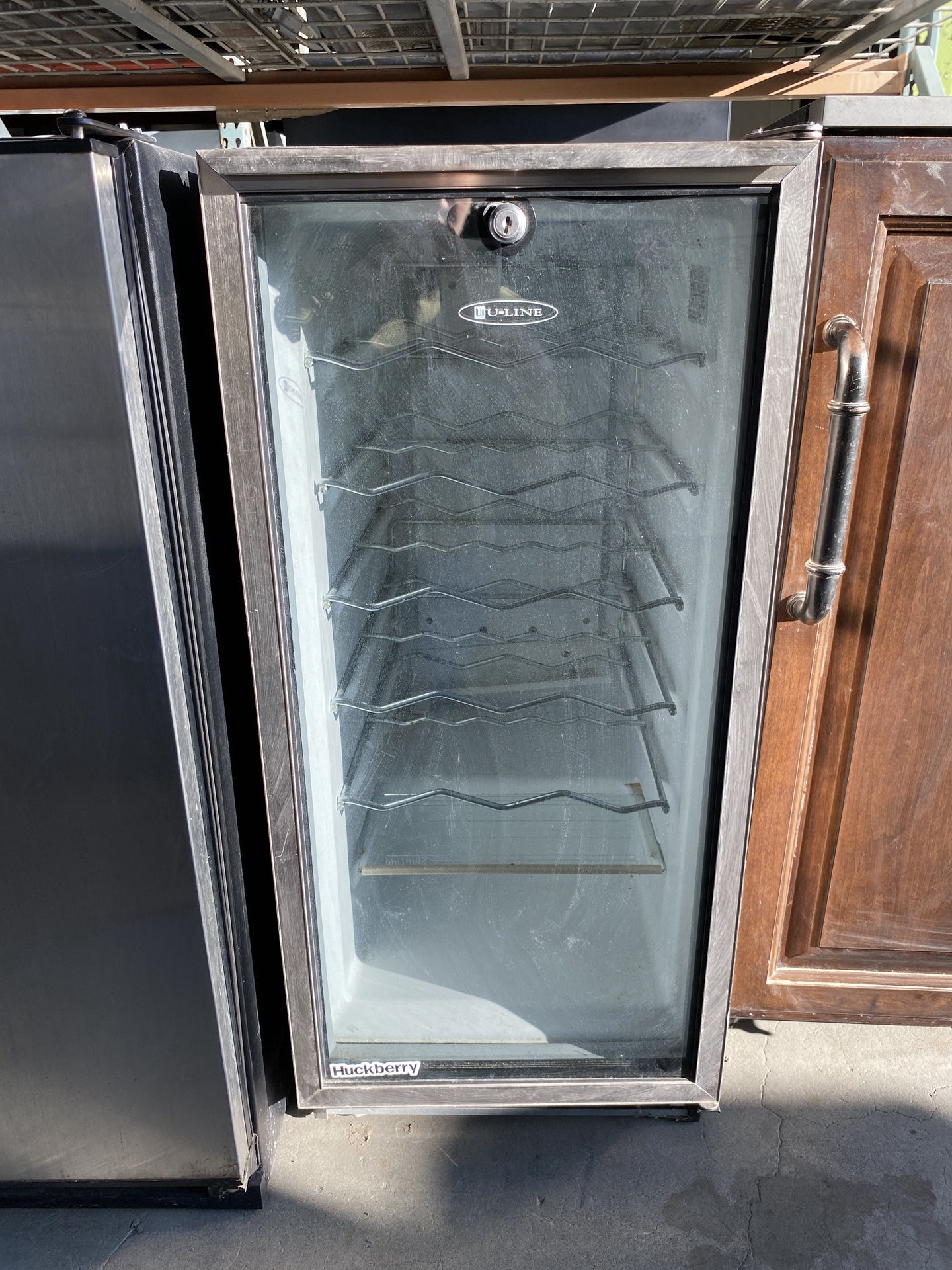 Uline Mini Wine Refrigerator TRP