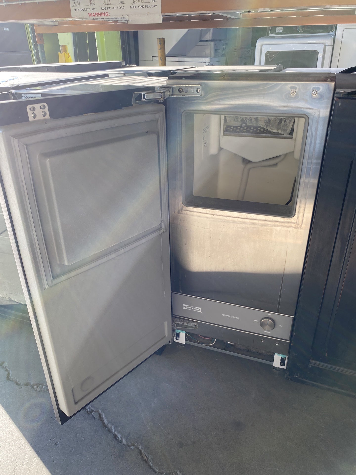 Subzero Ice Maker BY3