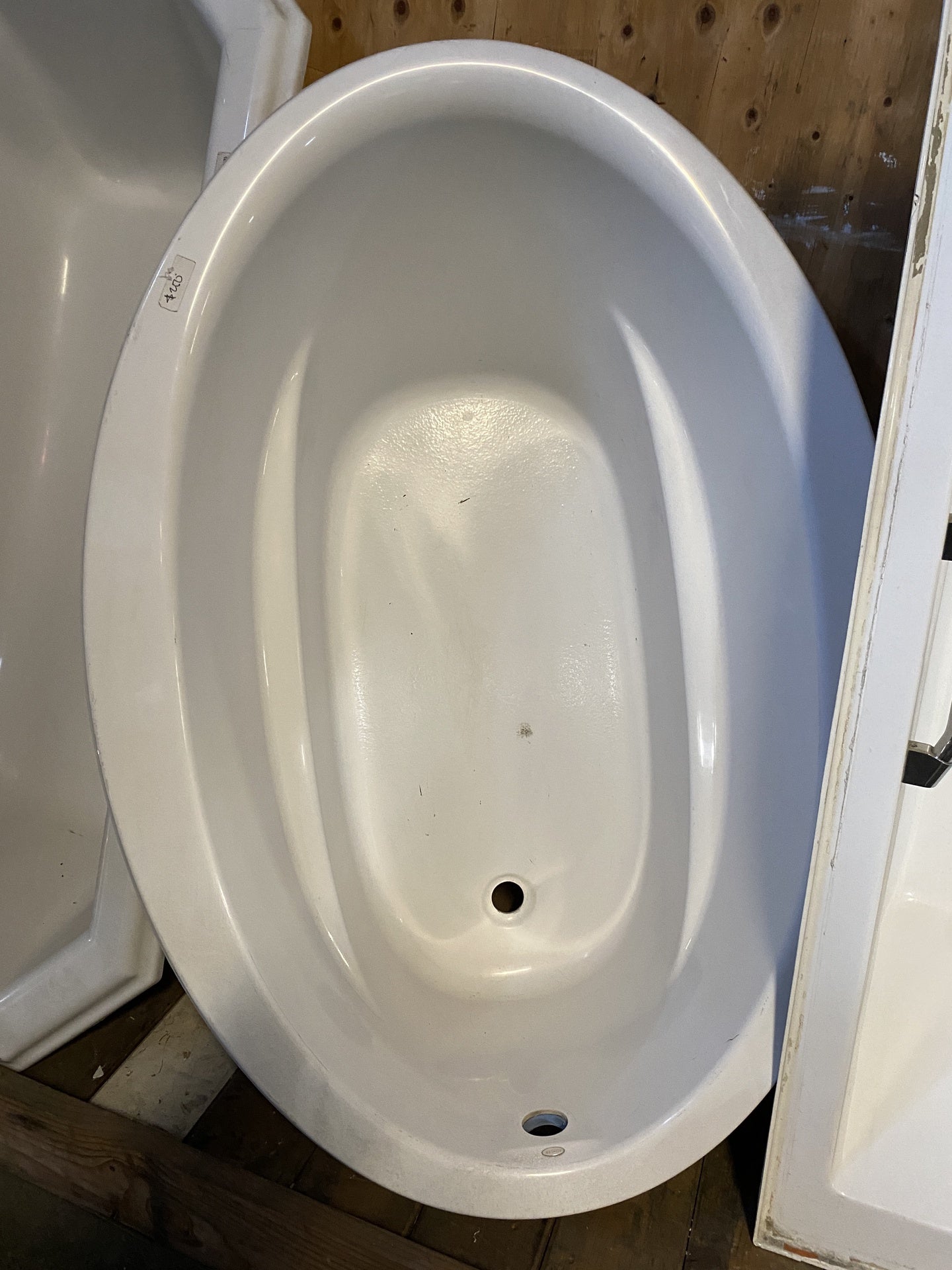 Kohler Oval Bathtub TRP