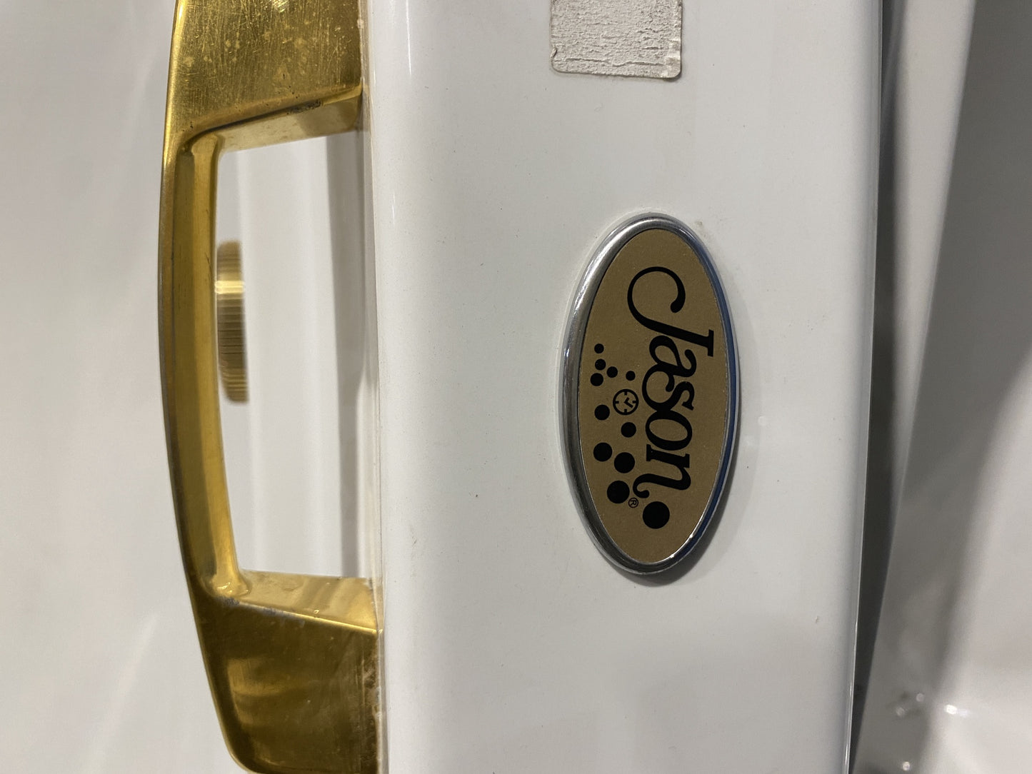 Jason Whirlpool Gold Bathtub AZ5