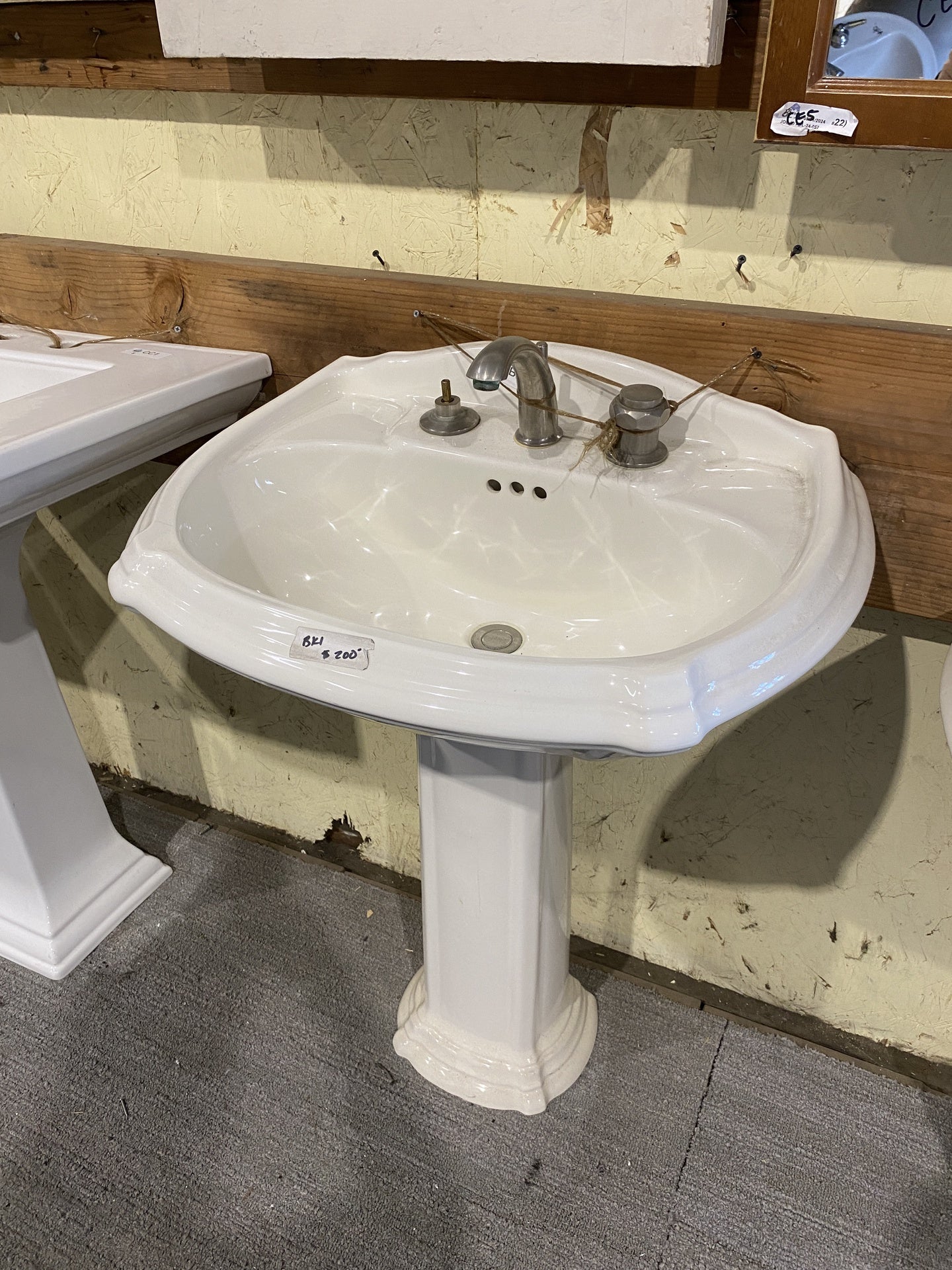 White Pedestal Sink BK1