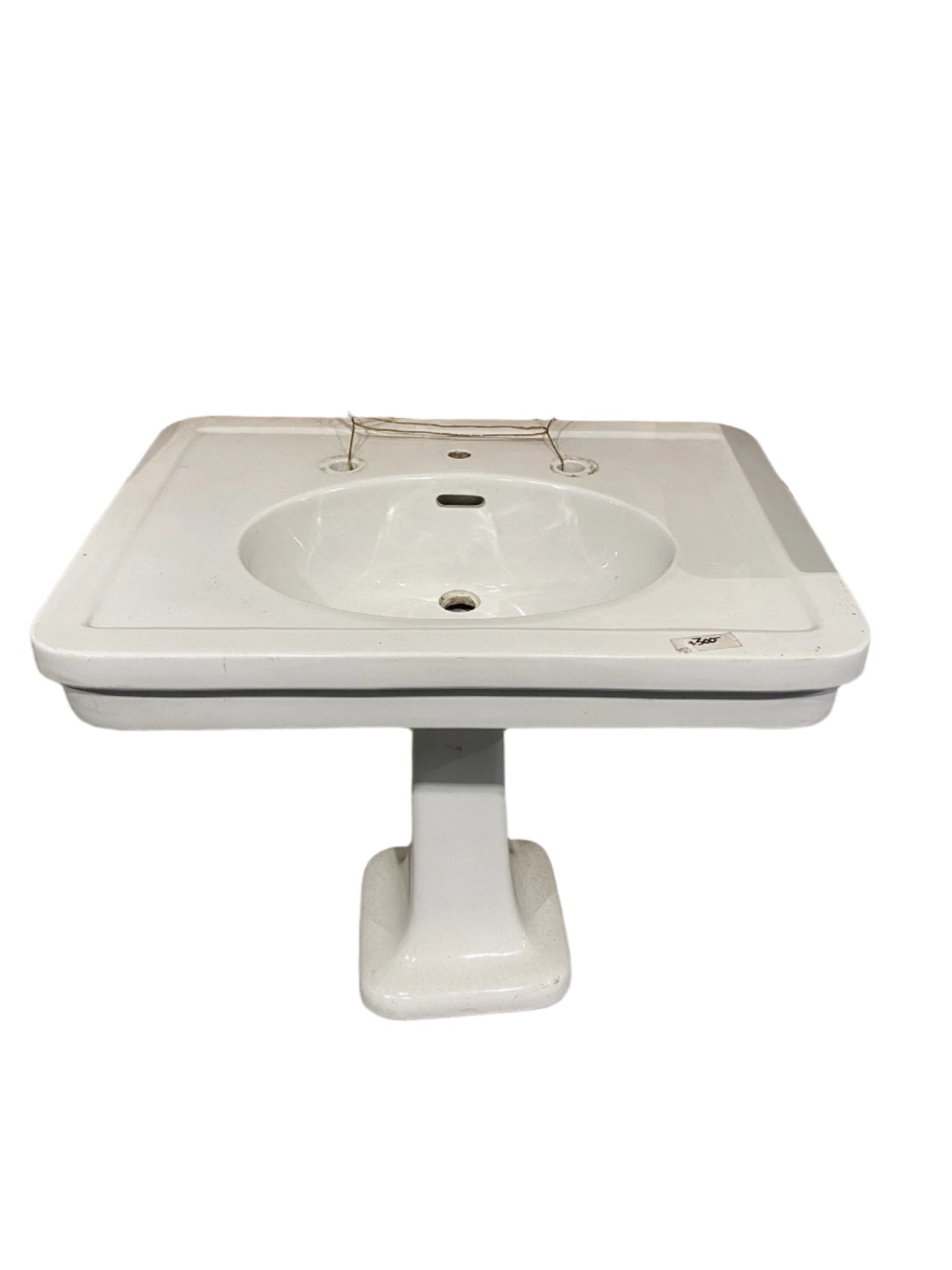 Low Rectangular Pedestal Sink TRP
