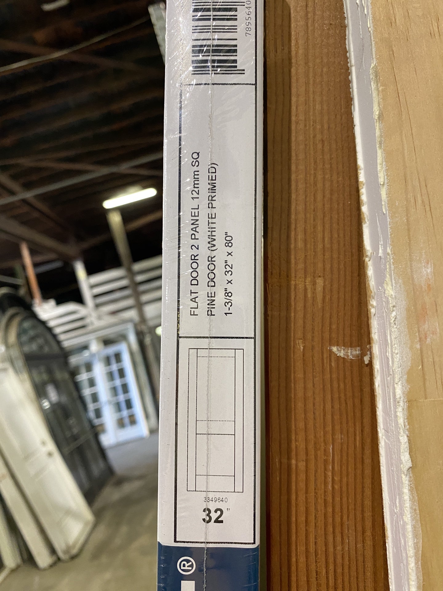 Frameport Slab Pine Door 32in LOW