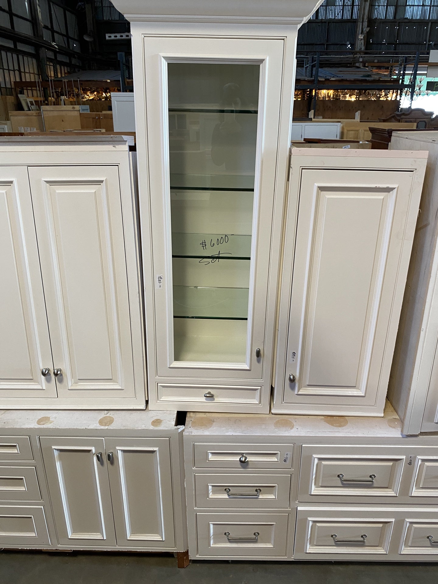 Cabinet Set CE1