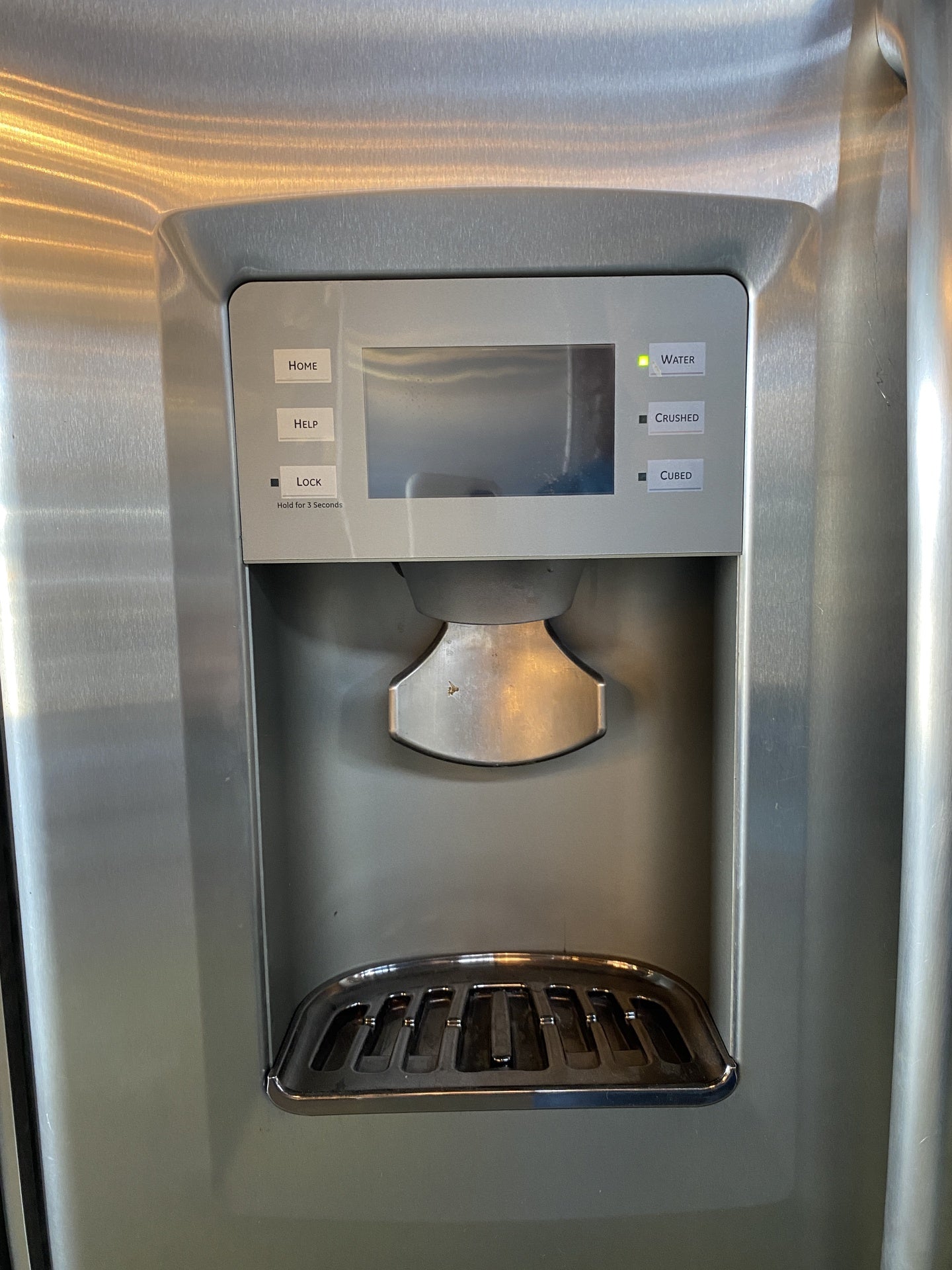 GE Profile Refrigerator CE4