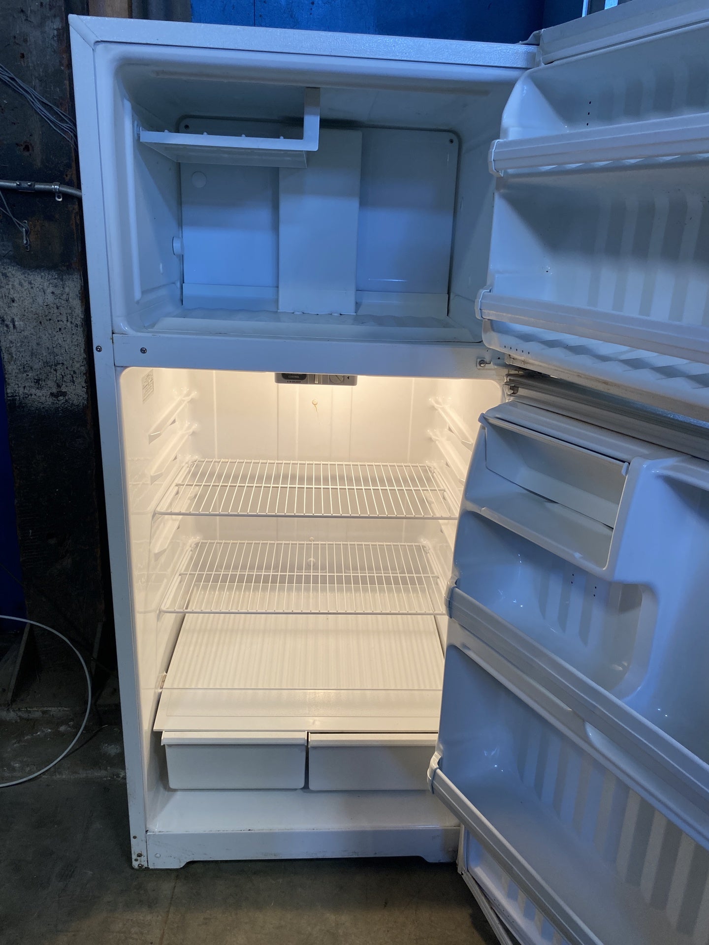 Hotpoint Refrigerator TRP