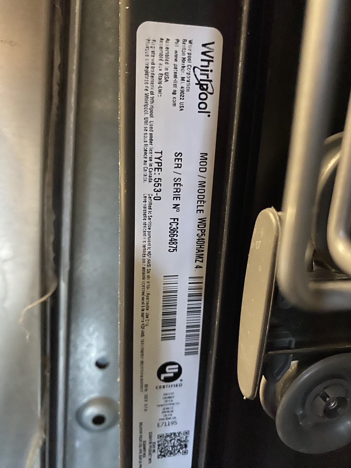 Whirlpool Dishwasher BZ6