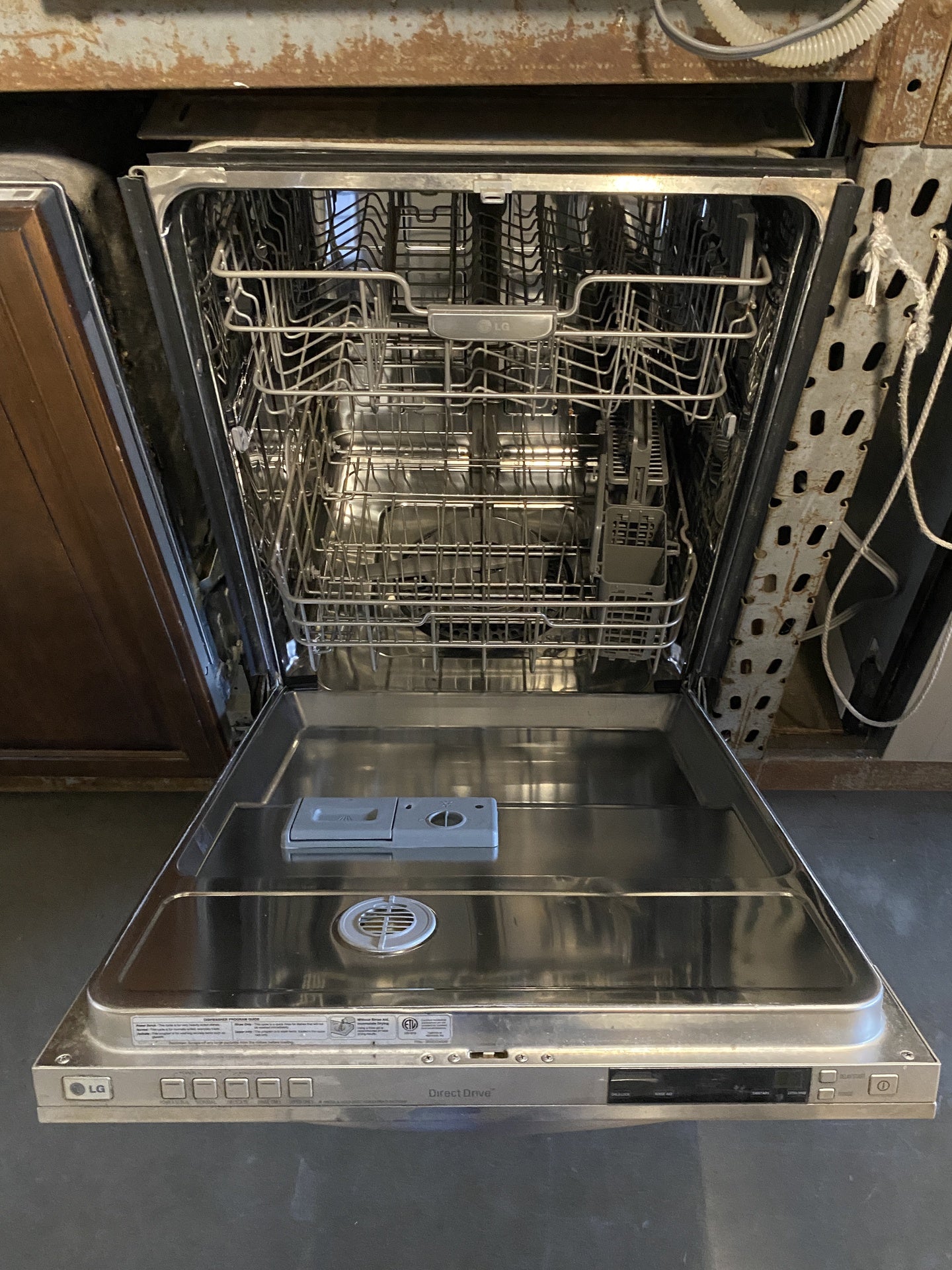LG Direct Drive Dishwasher BK3
