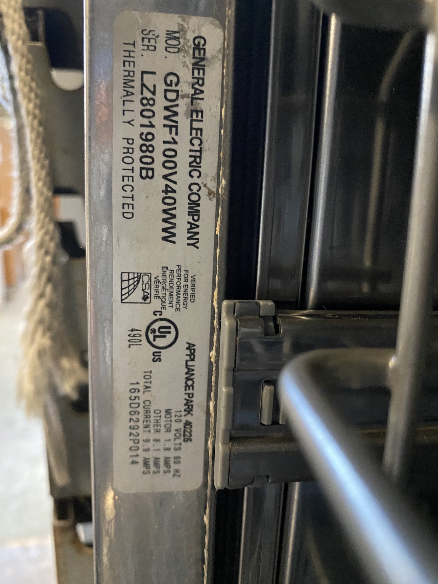 General Electric Dishwasher BI4