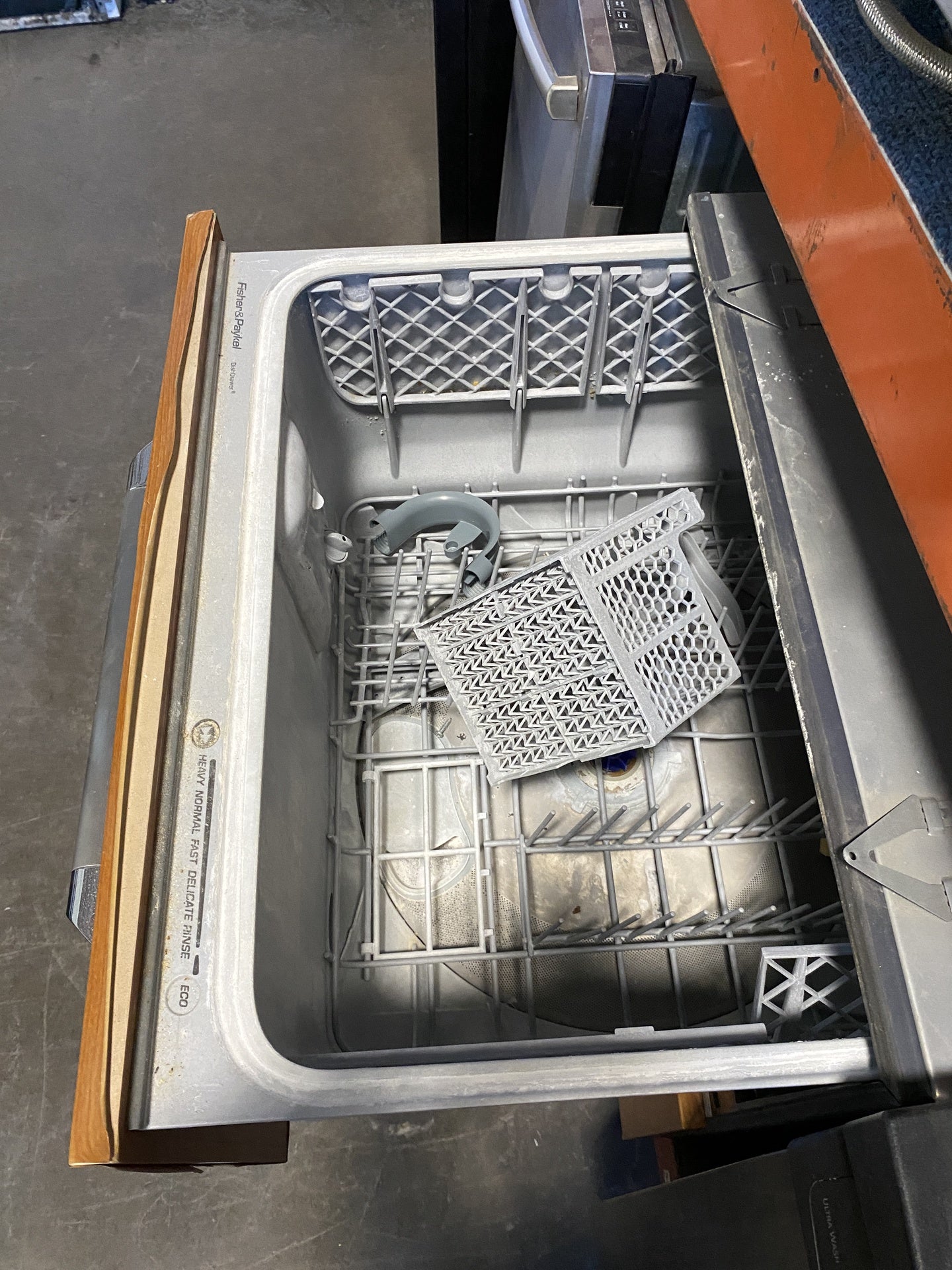 Fisher and Paykel Dish Drawer TRP