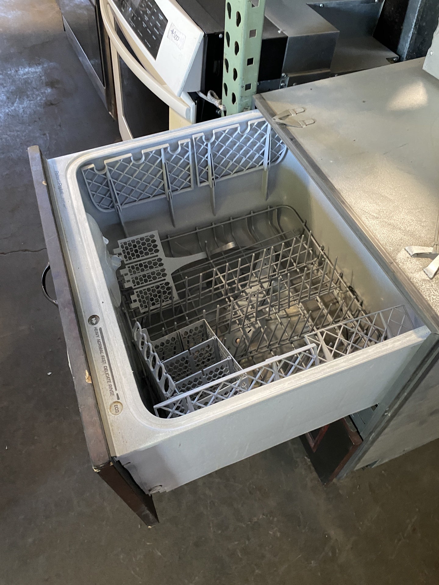 Fisher and Paykel Dish Drawer BQ1