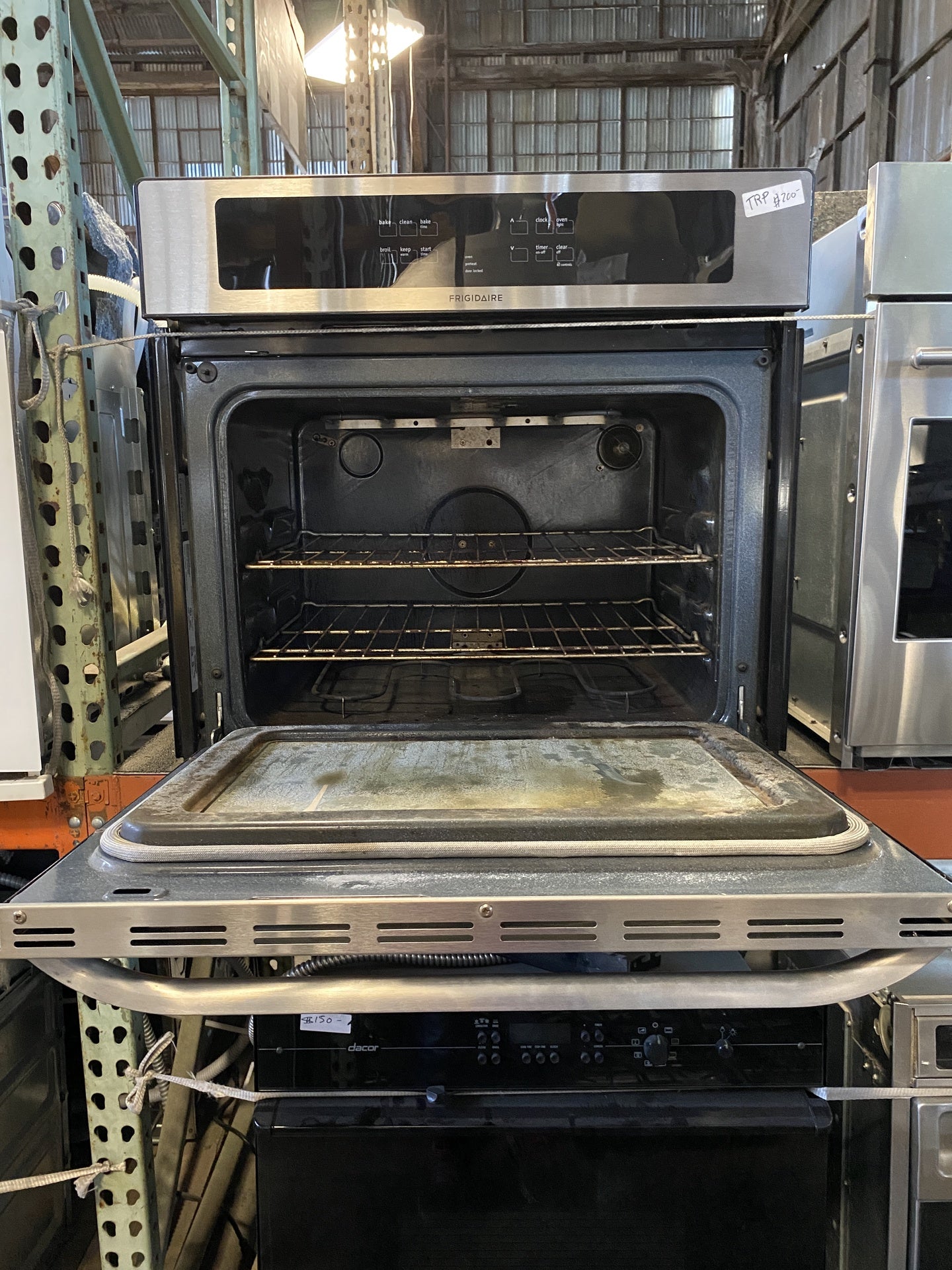 Silver Frigidaire Single Oven TRP