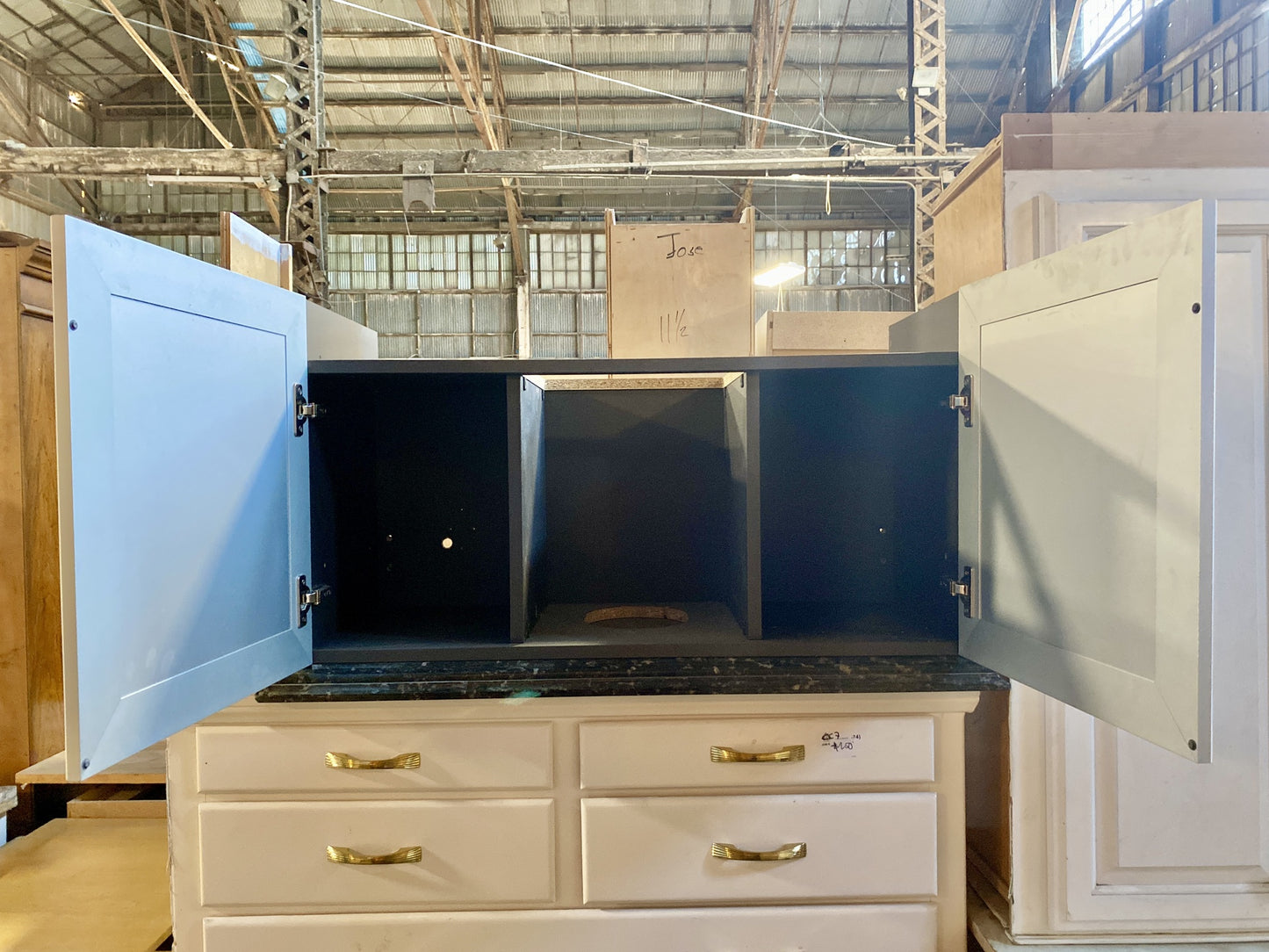 Rectangular White L& S Italia Cabinet TRP