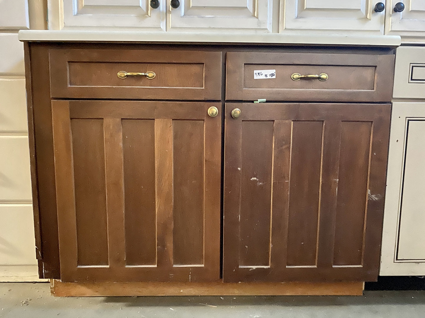 Brown Bottom Cabinet White Counter BY6
