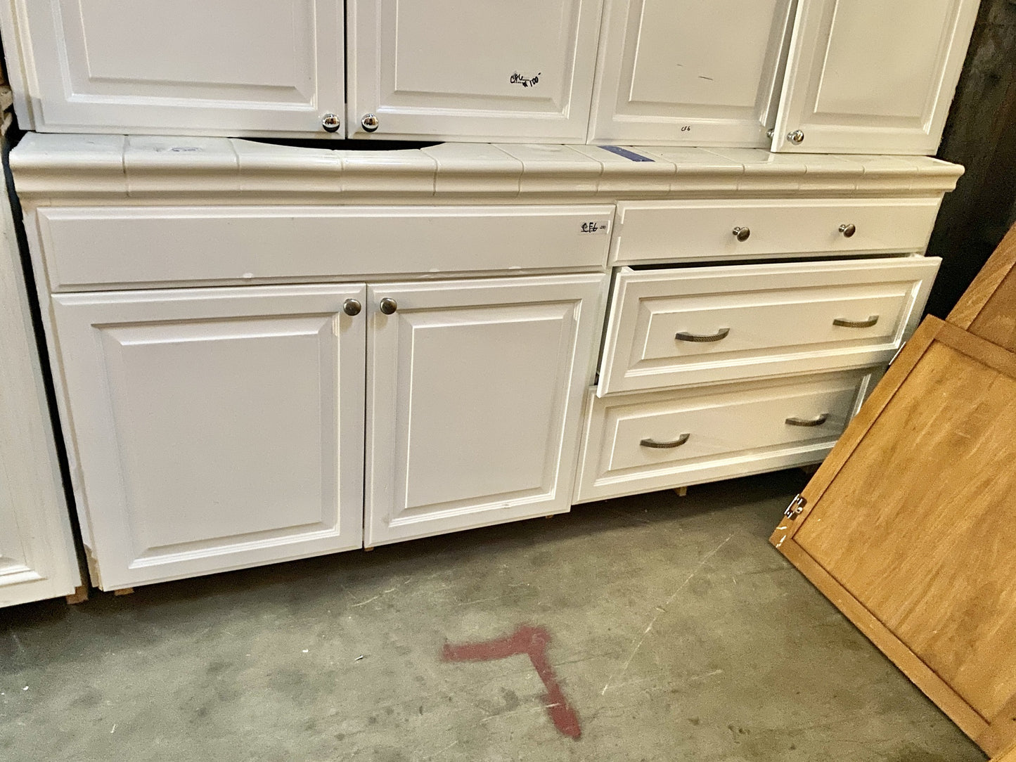 White 3 Drawer Tile Counter Bottom Cabinet CF6