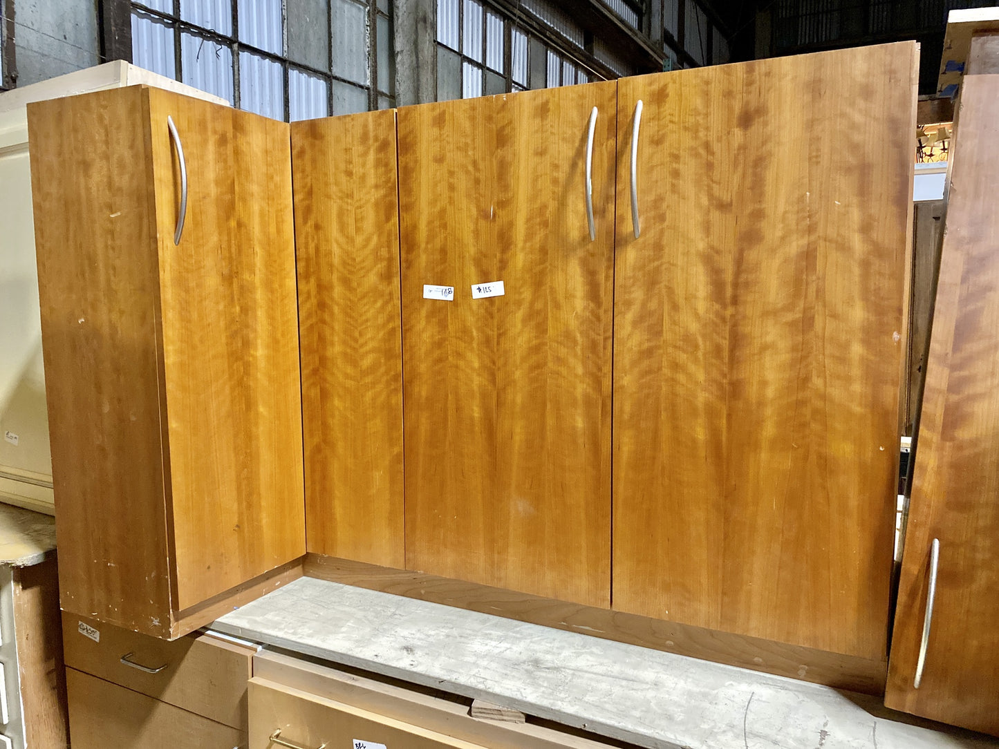 Corner Cabinet BU1