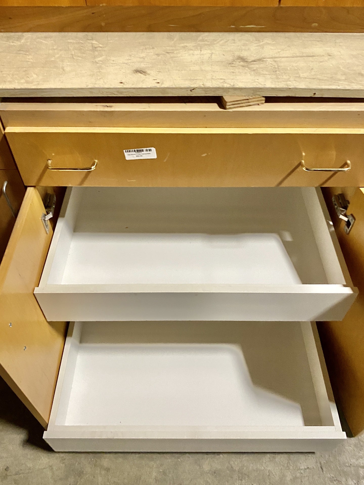 Light Brown 2 Door Cabinet BR6
