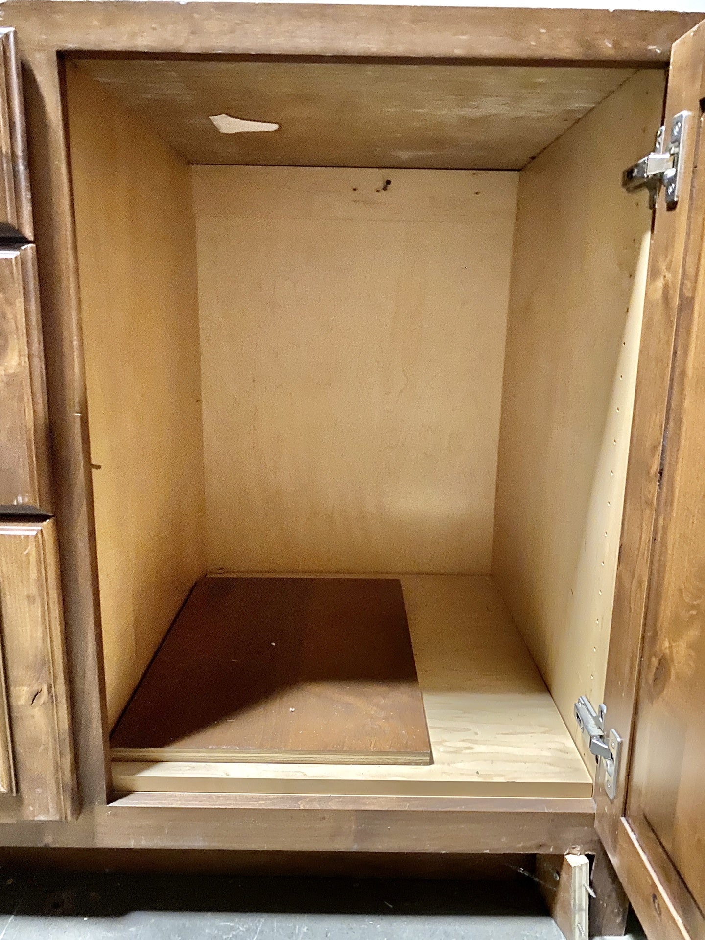 Brown Bottom Cabinet 3 Drawer TRP