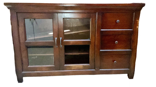 Bottom Cabinet 3 Drawer CE7
