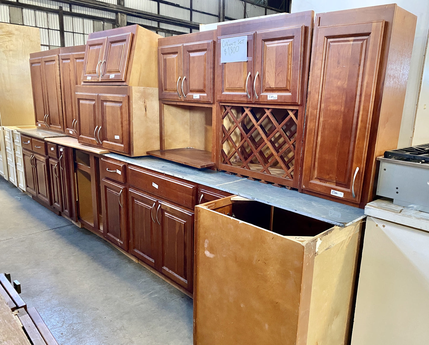 Cabinet Set  13 Pieces CG6