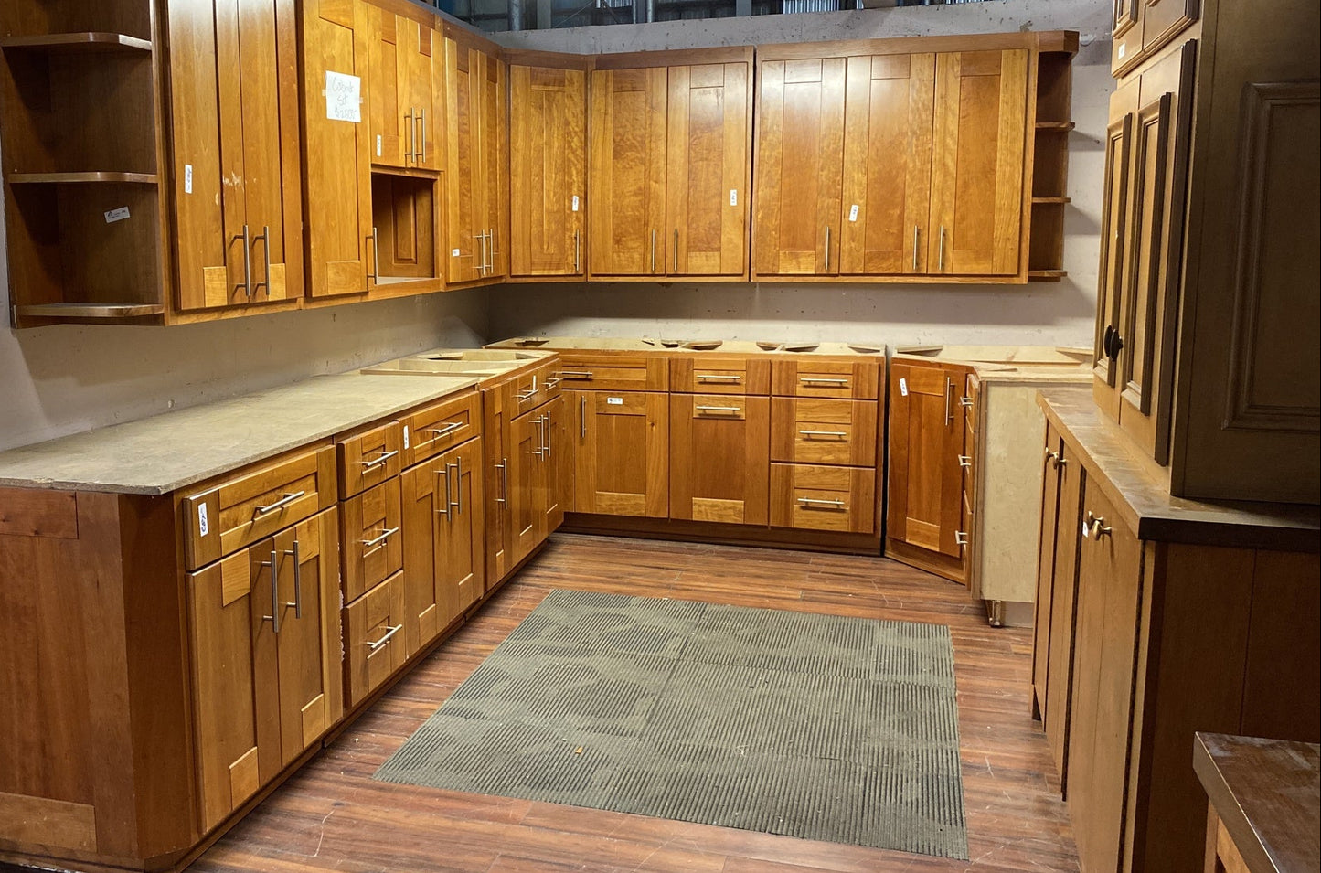 Kitchen Cabinet Set CB4
