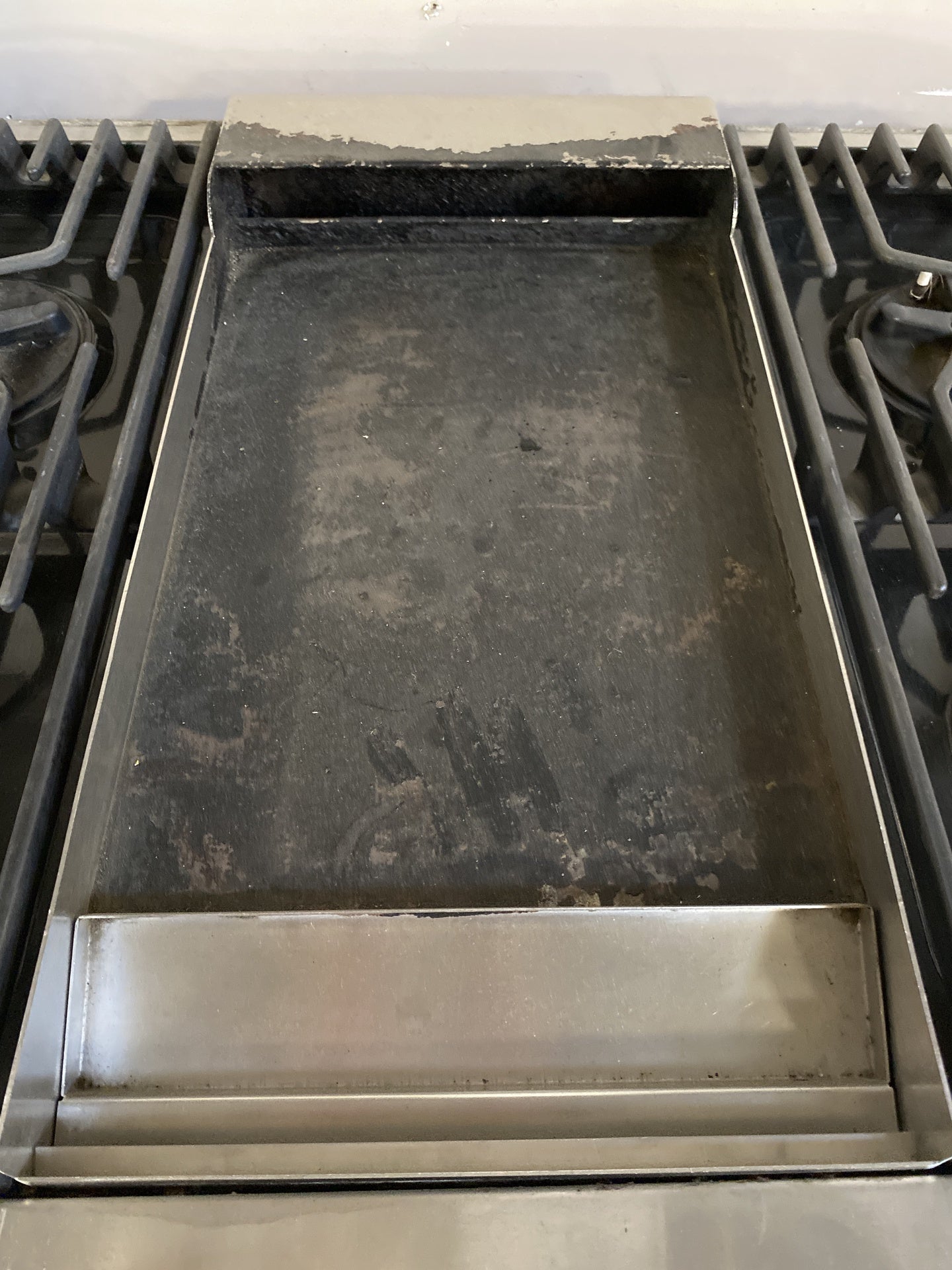 Thermador Cooktop 6 Burner Griddle BU2
