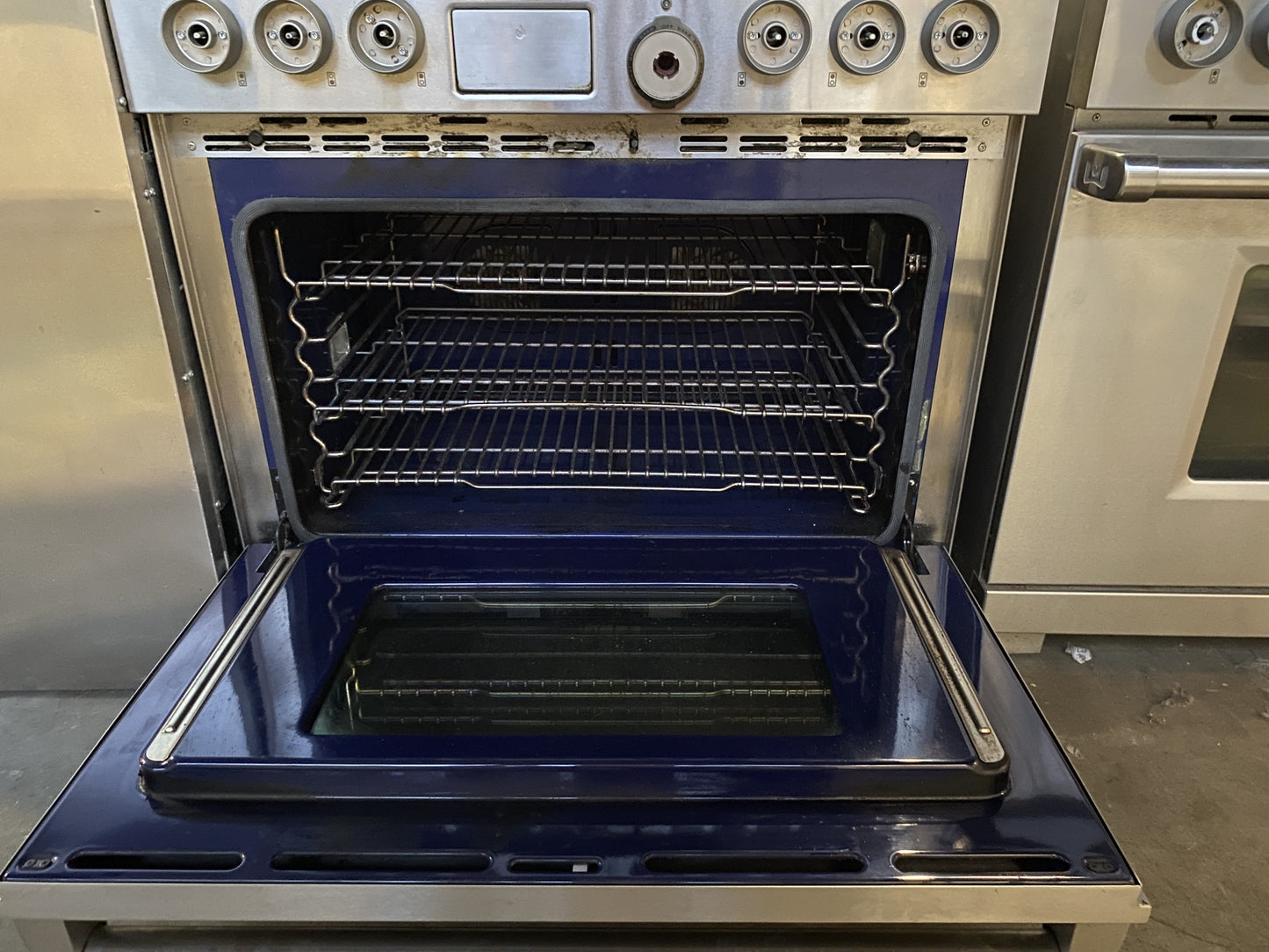 Wolf 6 Burner Range 2 TRP