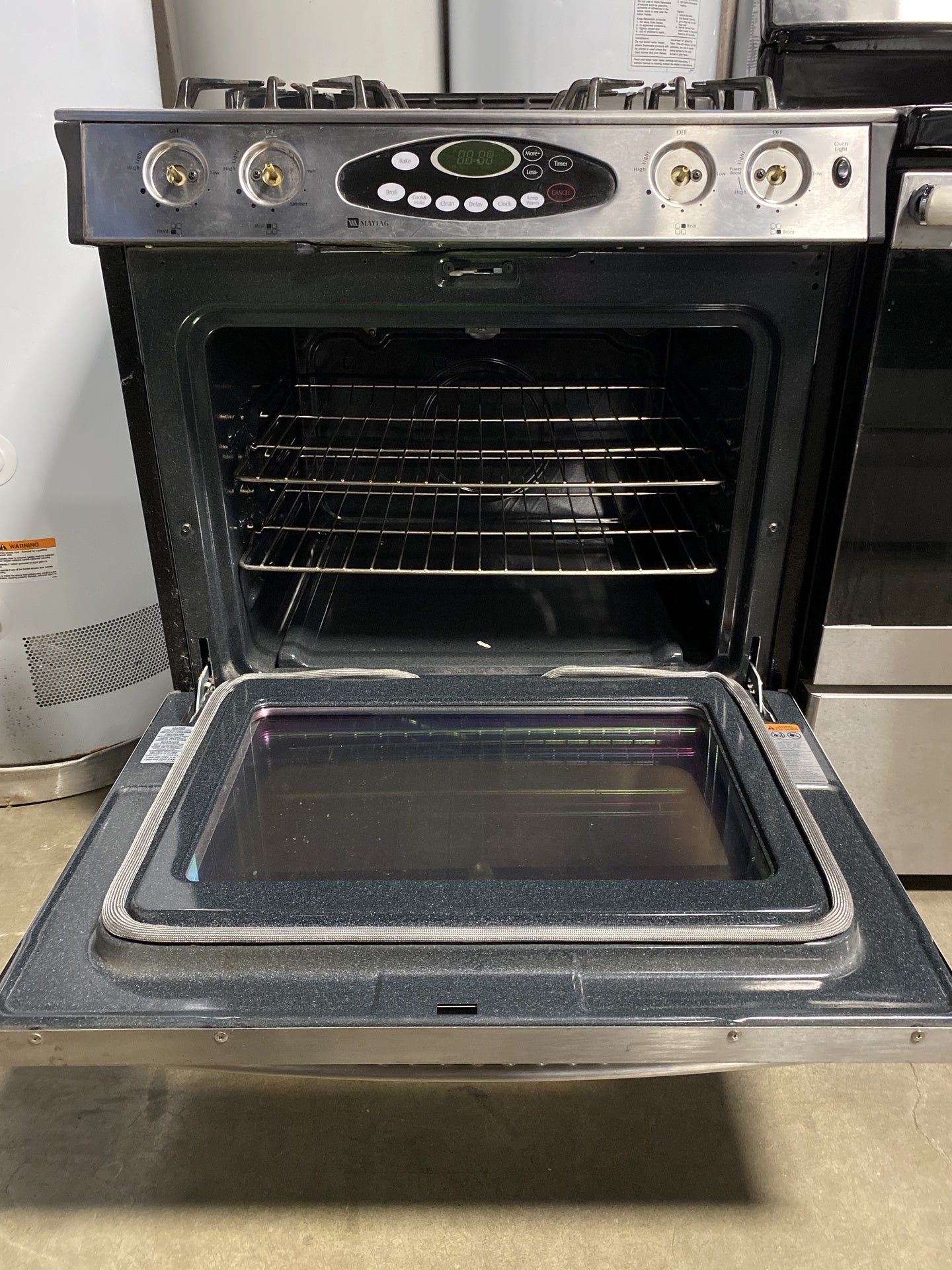 Maytag Range CC1