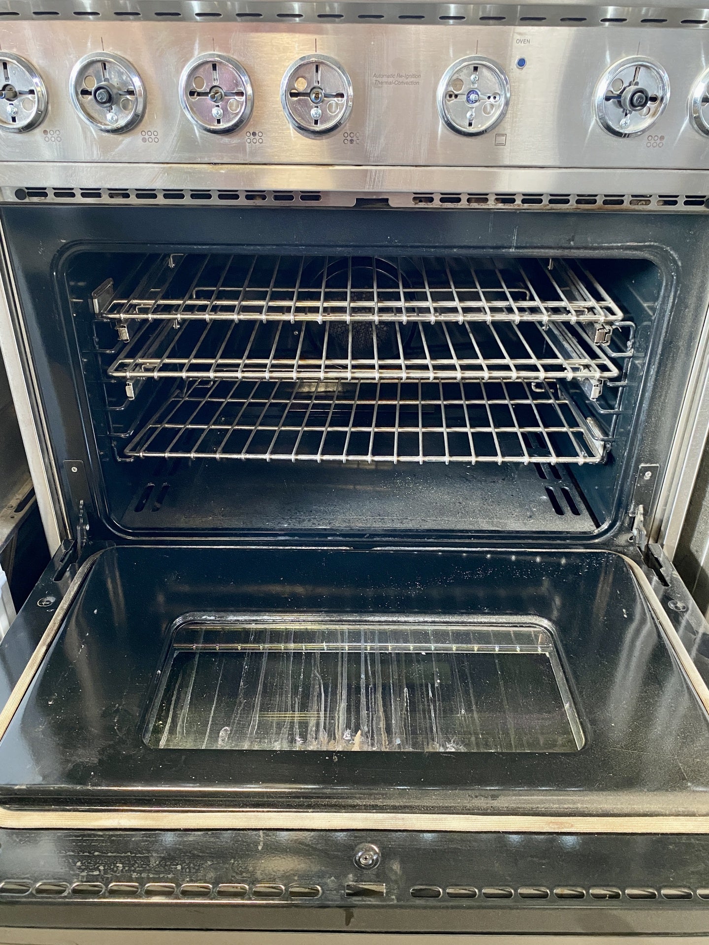 Viking Range 6 Burner 1 Oven BX8