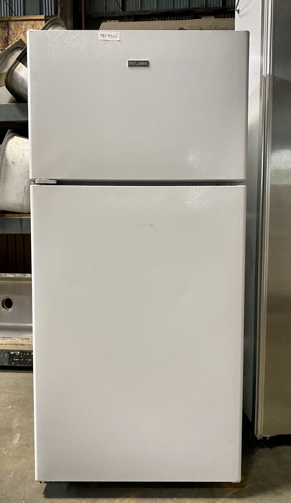Hotpoint Refrigerator White TRP