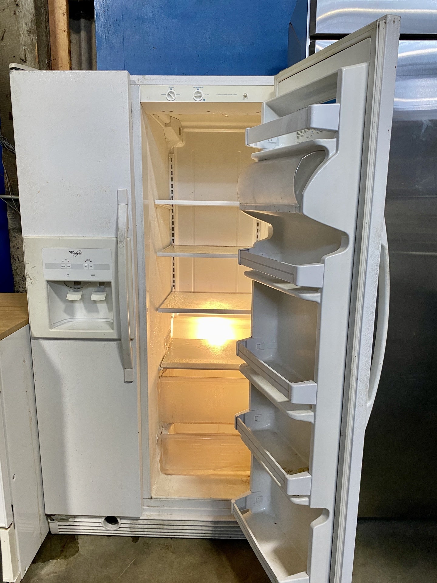 Whirlpool Refrigerator White TRP