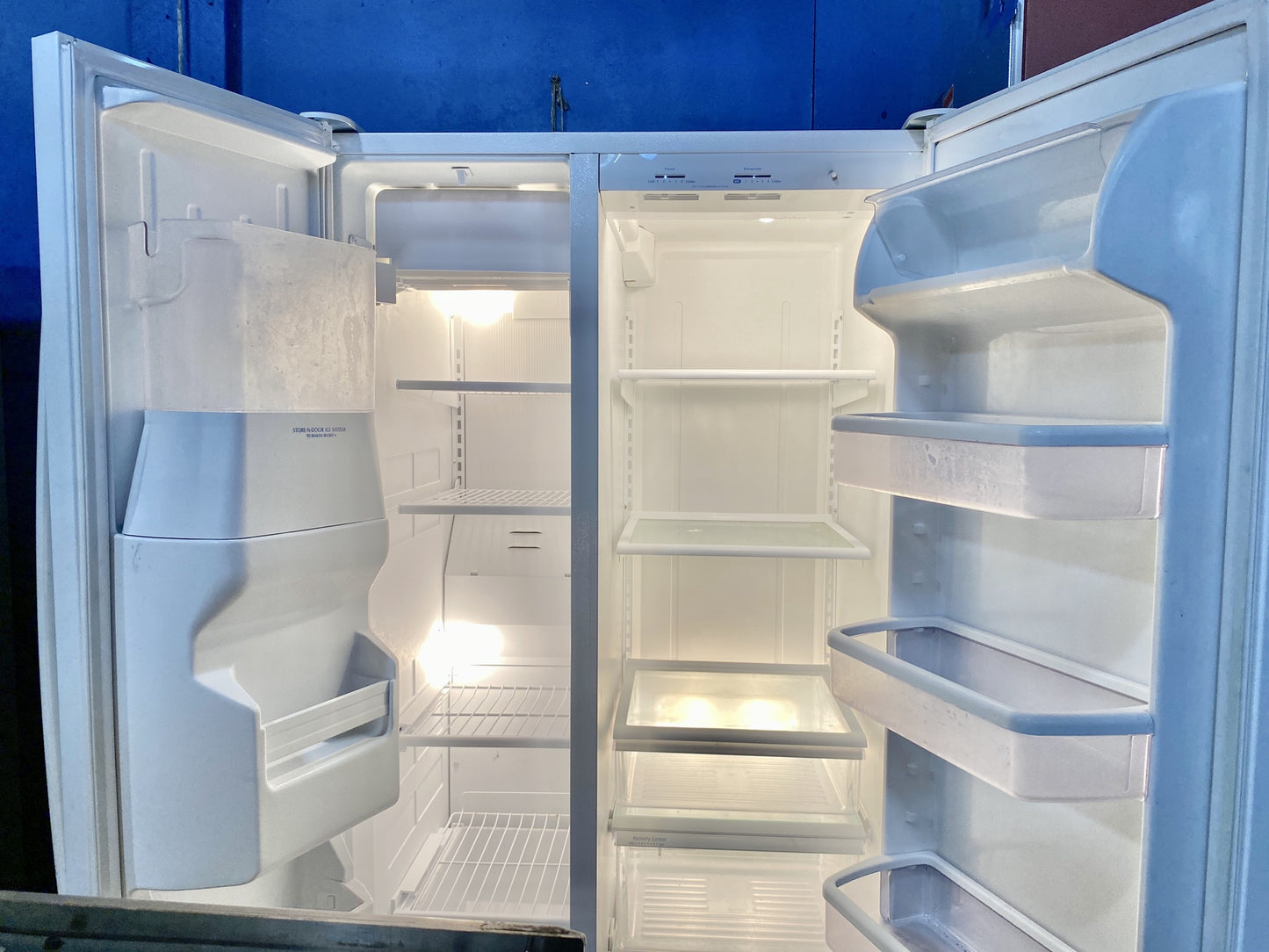 Maytag Refrigerator White CH8