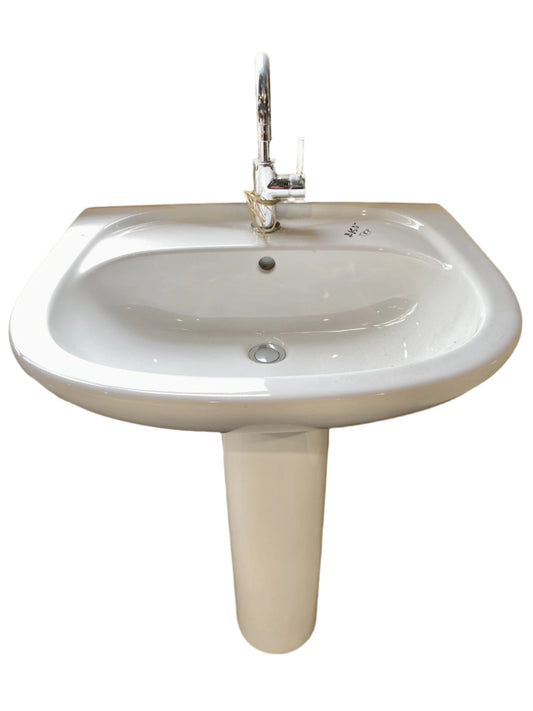 Dorn Bracht Faucet Pedestal Sink TRP