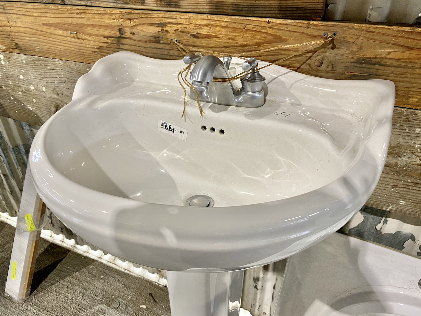 Toto Pedestal Sink CG1