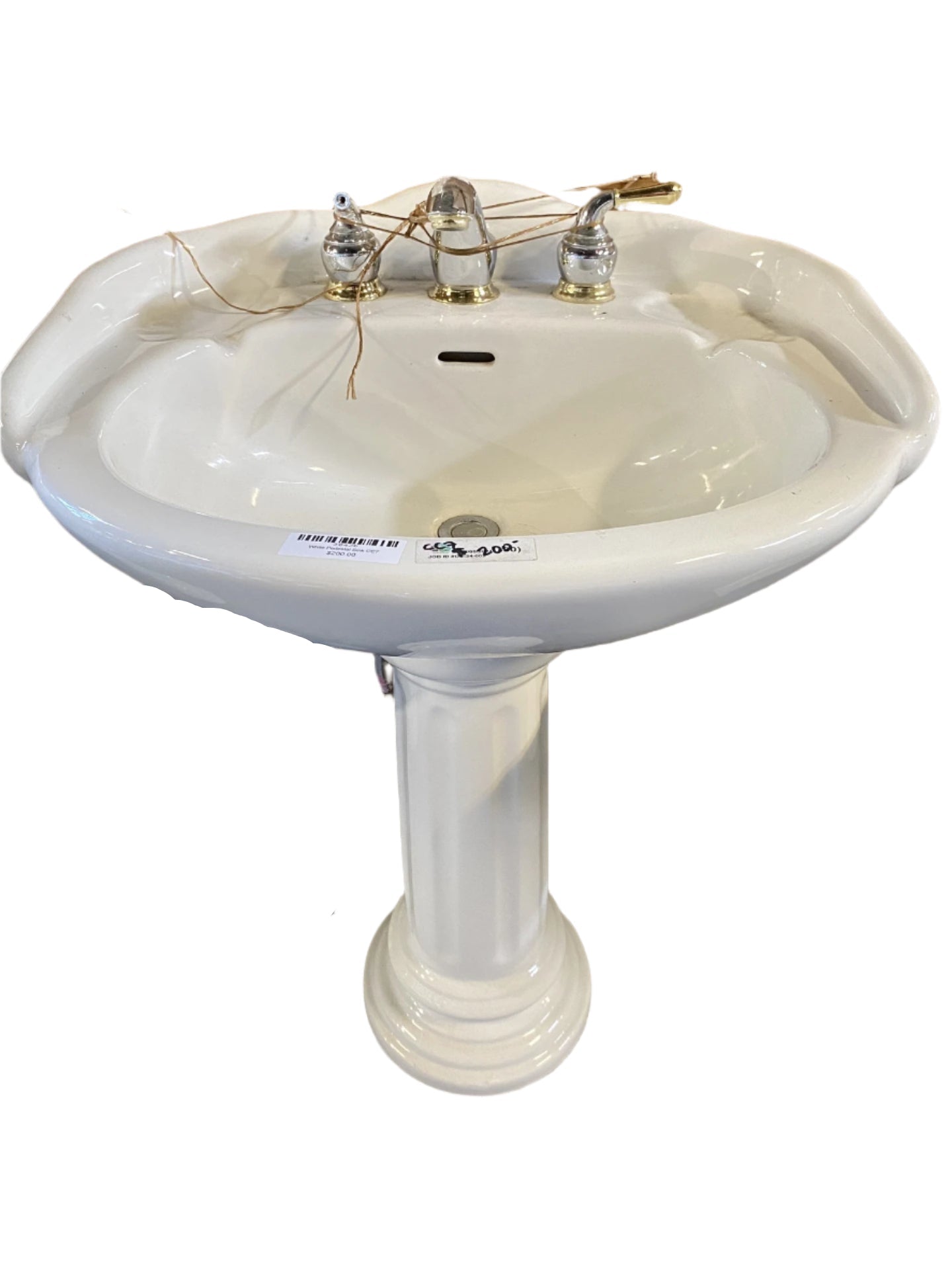 White Pedestal Sink CC7