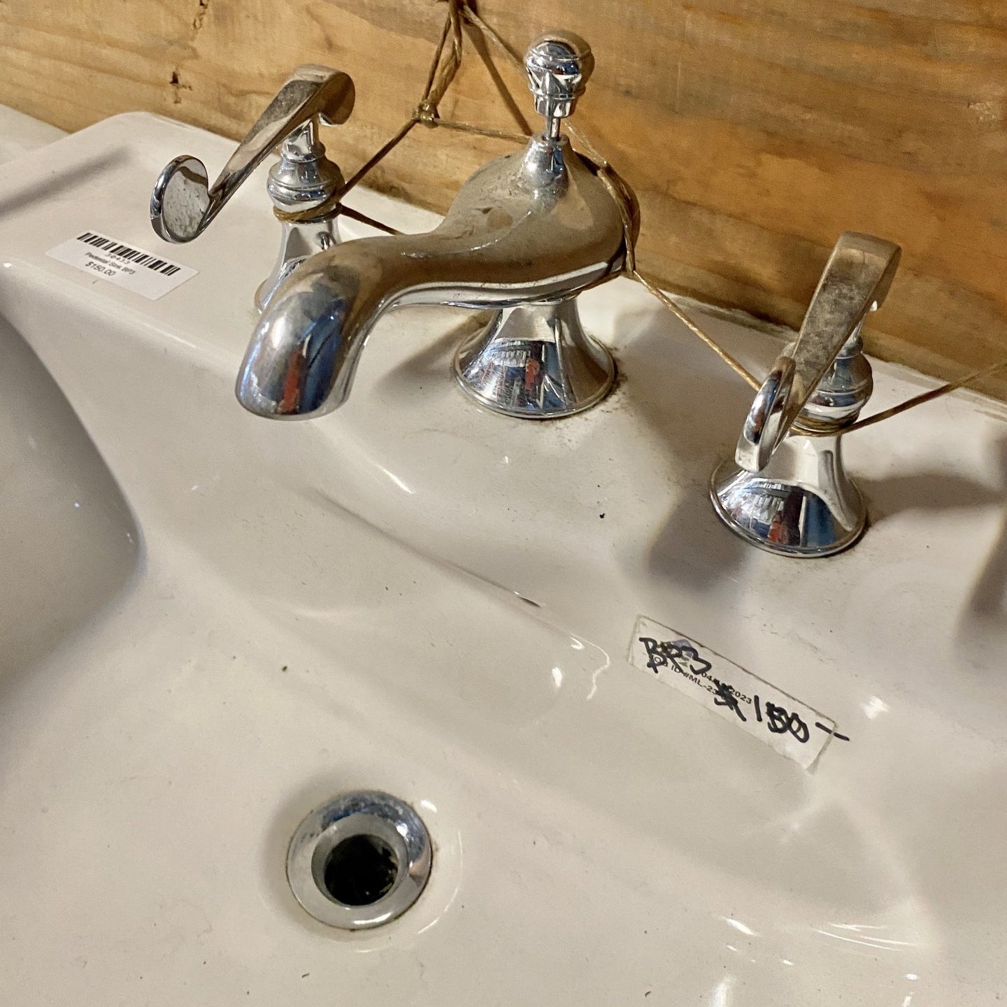 Pedestal Sink BP3