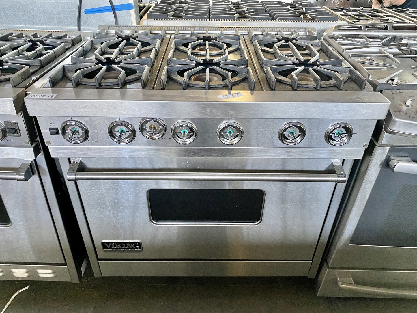 Viking Pro Range CJ9