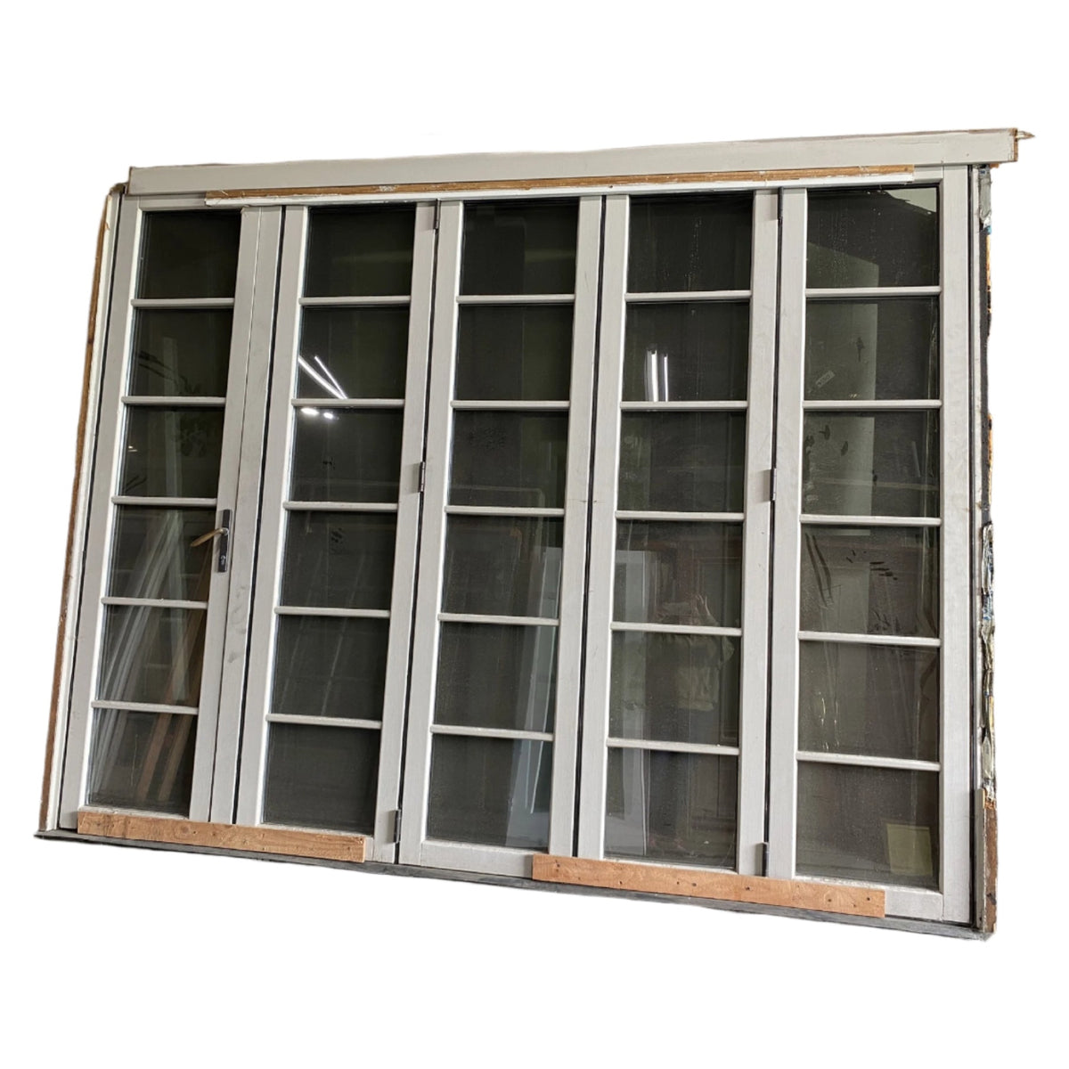 Cantina Style Bifold Patio Door BJ8