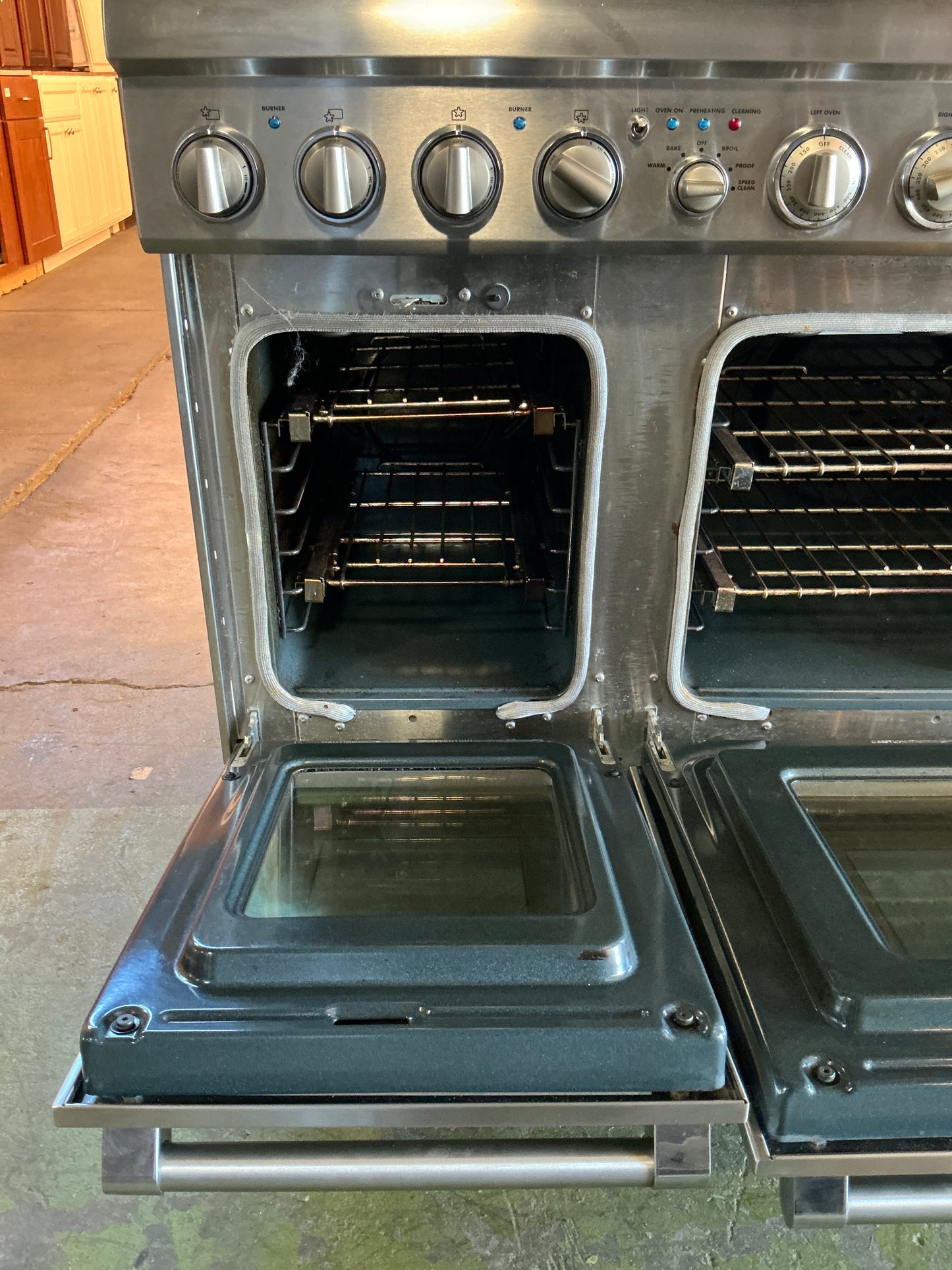 Thermador 48" Range · Dual-Fuel Stove · Double Oven · CX9