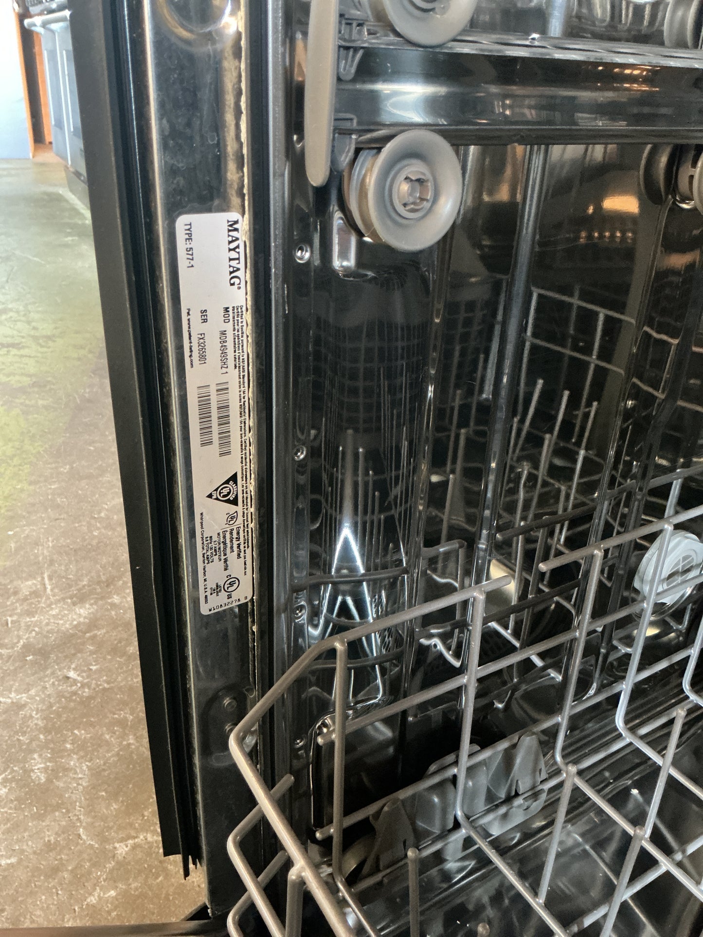 Dishwasher, Maytag, CX7