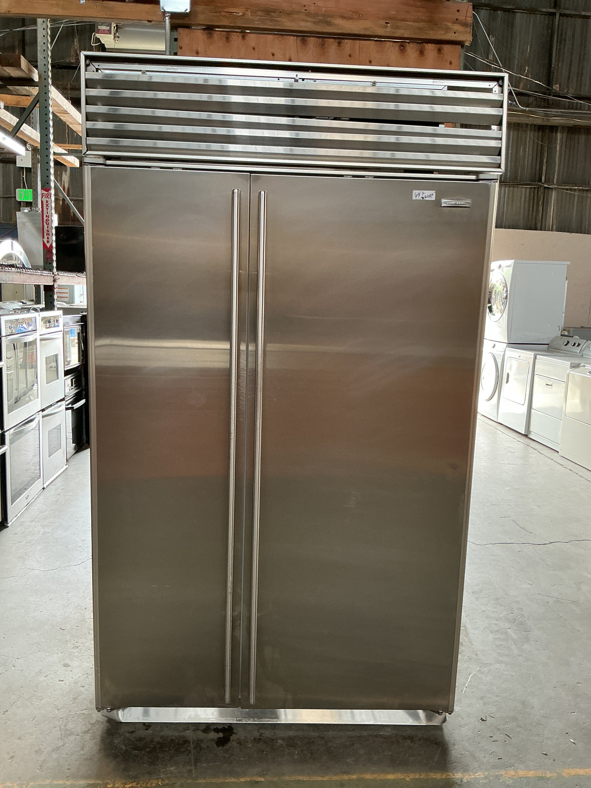 Refrigerator, Sub-Zero, CY7