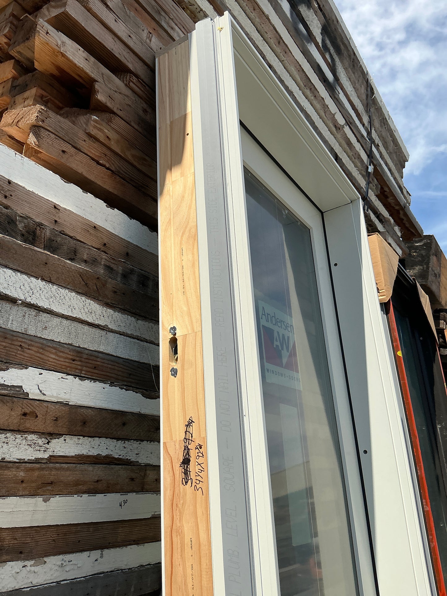 Door, exterior, Right Swing White ARG