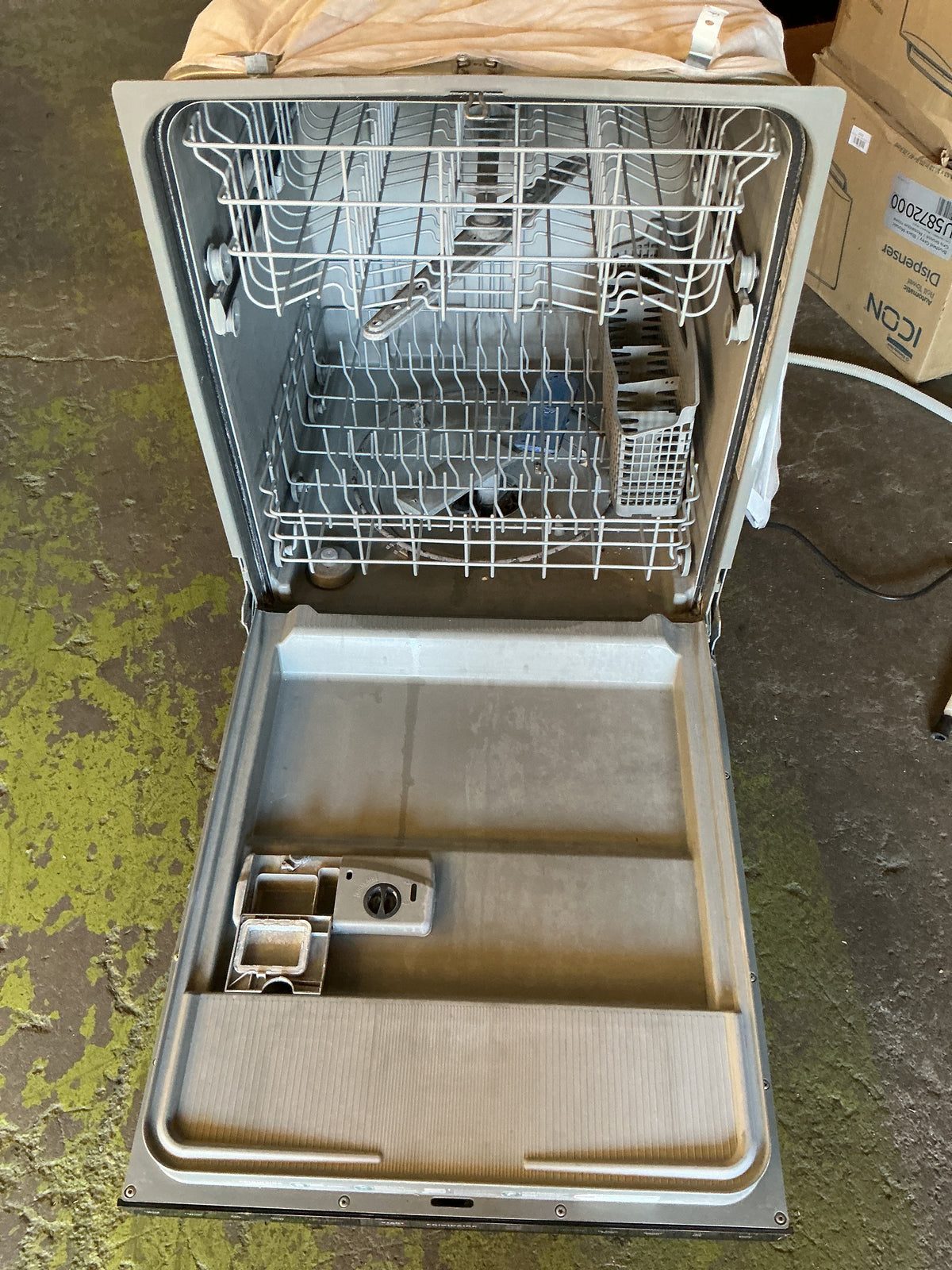 Dishwasher, Frigidaire, TRP