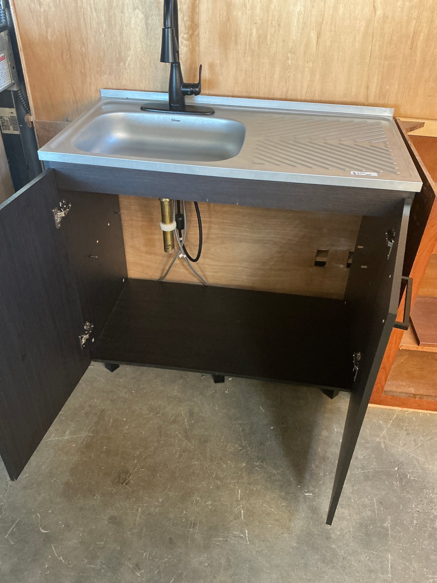 Kitchen Cabinet, Sink Base, TRP