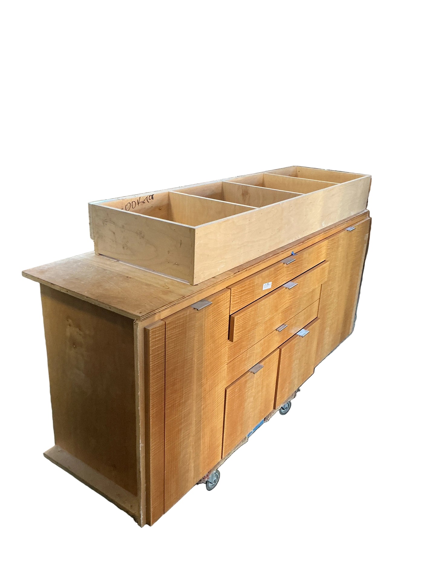 Base Cabinet Wood CX8